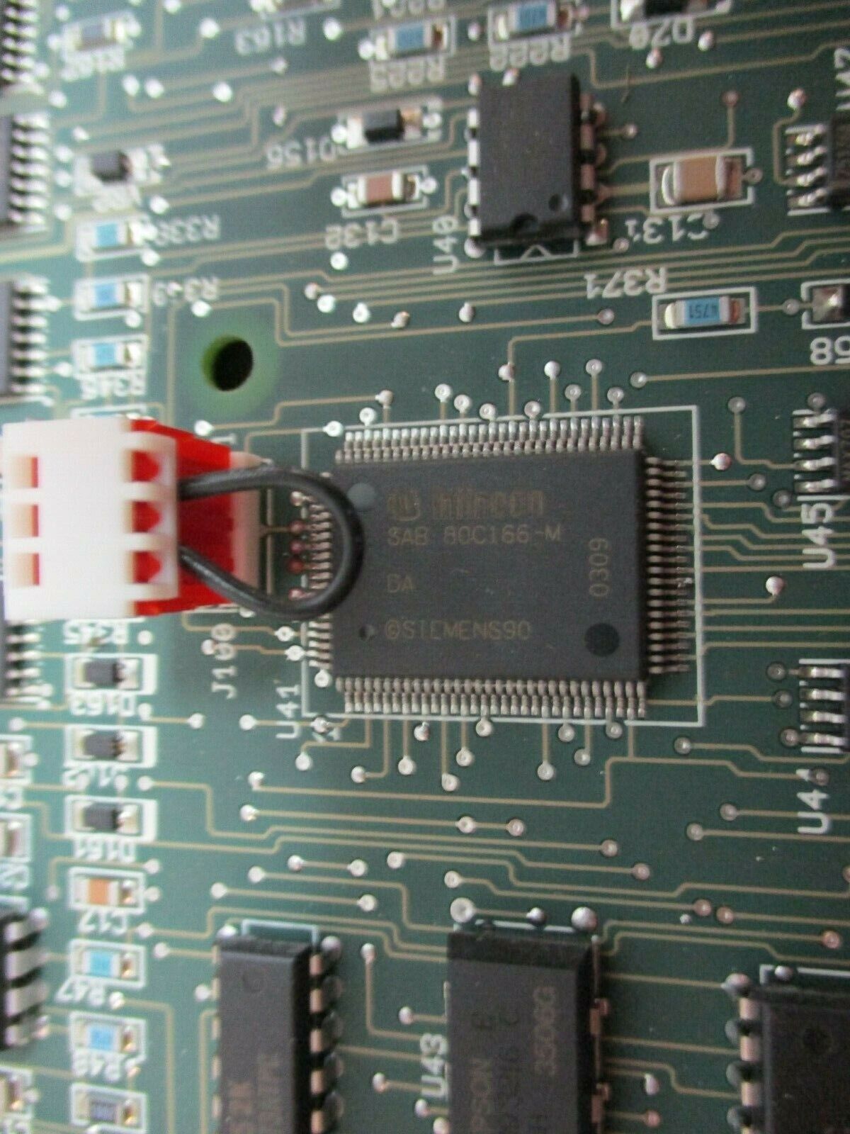 Eaton Inverter Control Board 101073072-001 Rev. N02 Used