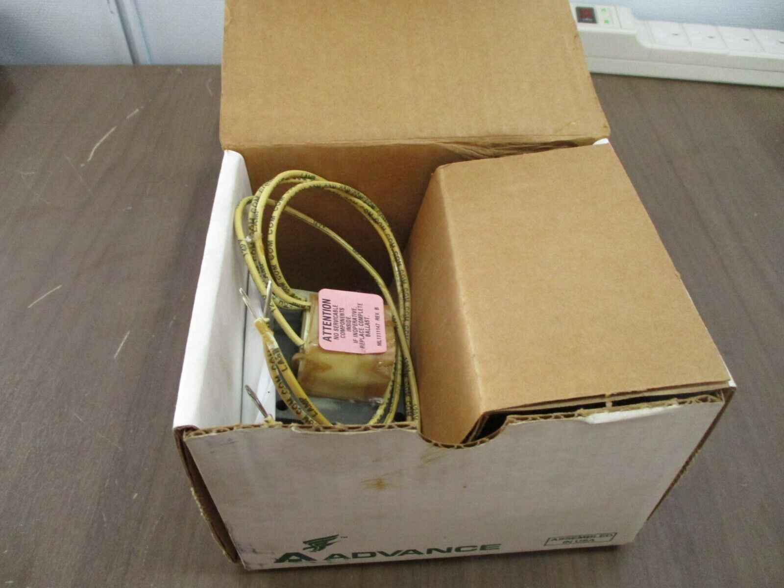 Advance Core & Ballast Kit 71A8007-001DB 100W 120V 60Hz New Surplus