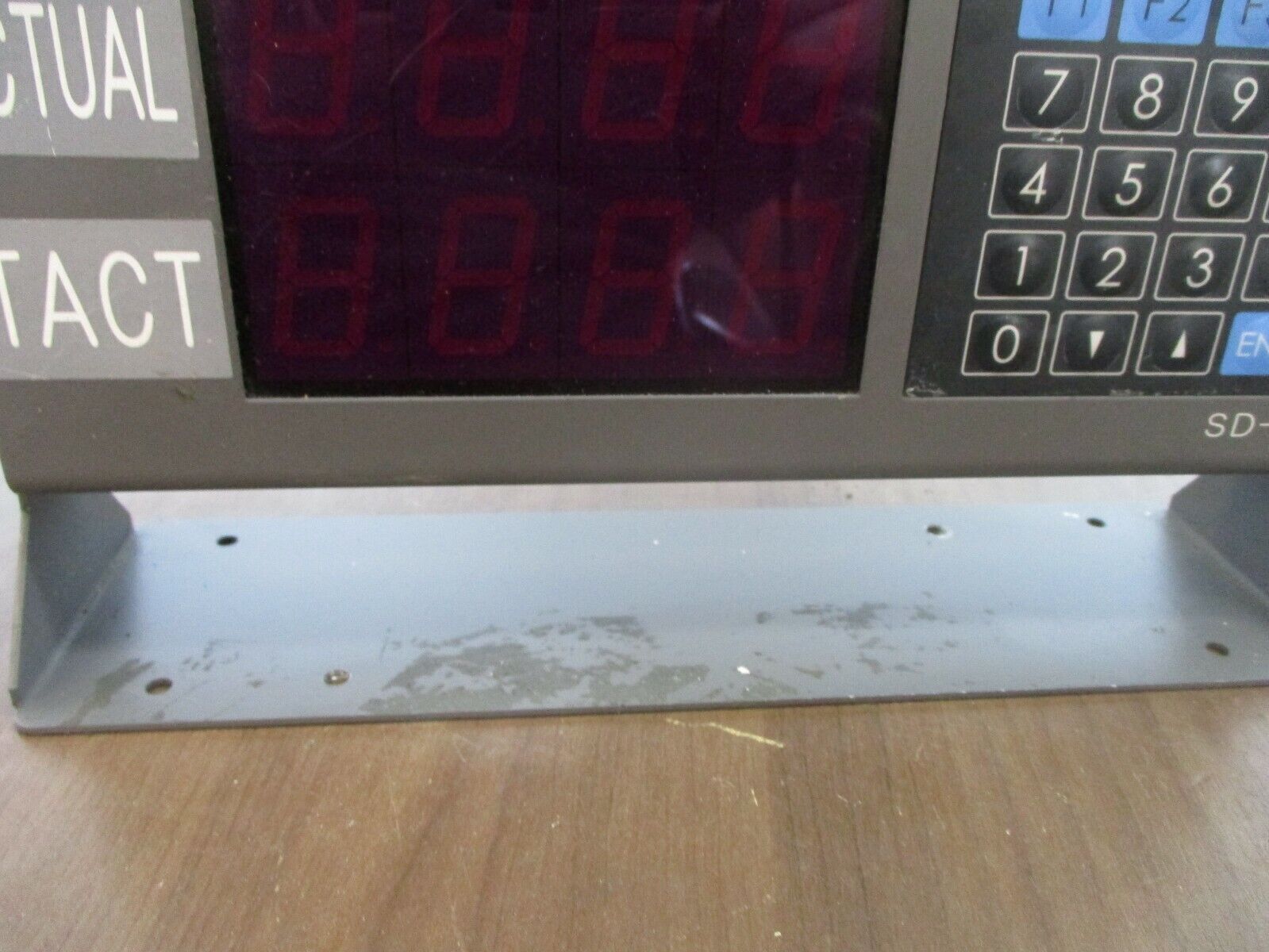 Herutu Compact Production Control Indicator SD-4 12 VDC Used