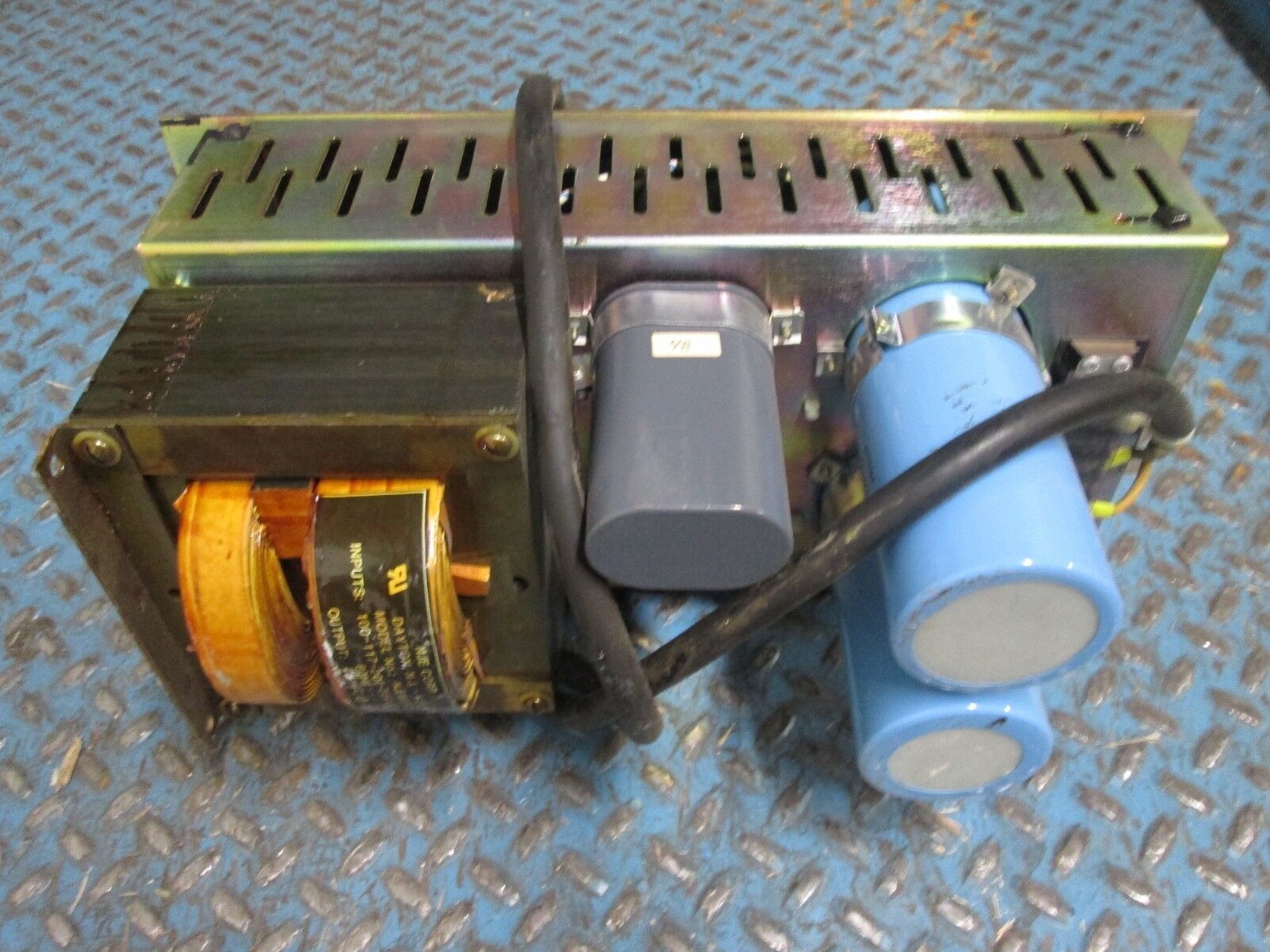 Fisher Controls Central Power Supply CP6101 Used