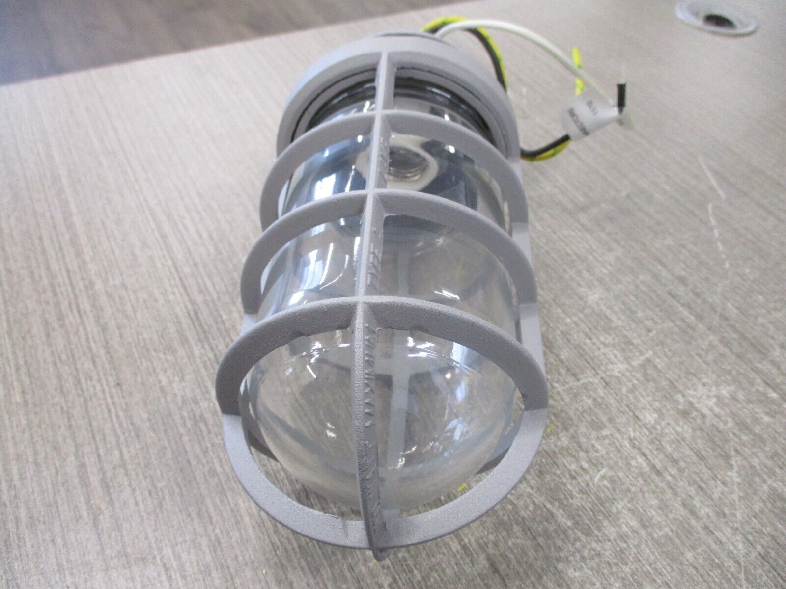 LumaPro Vapor-Tight Pendant Fixture 3RB24 New Surplus