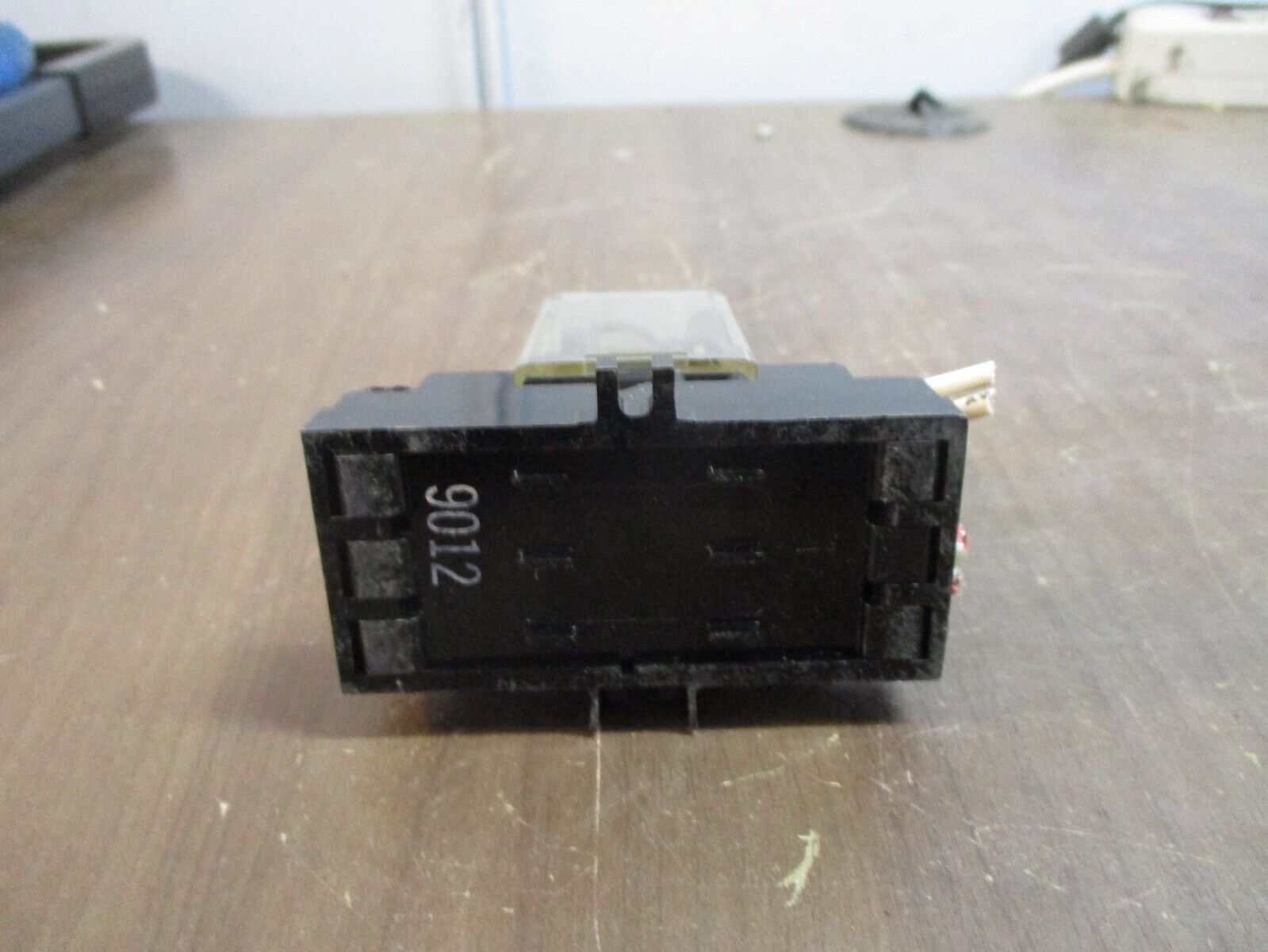 Eagle Signal Relay 30E3CA12002 120V Coil w/ Base Used