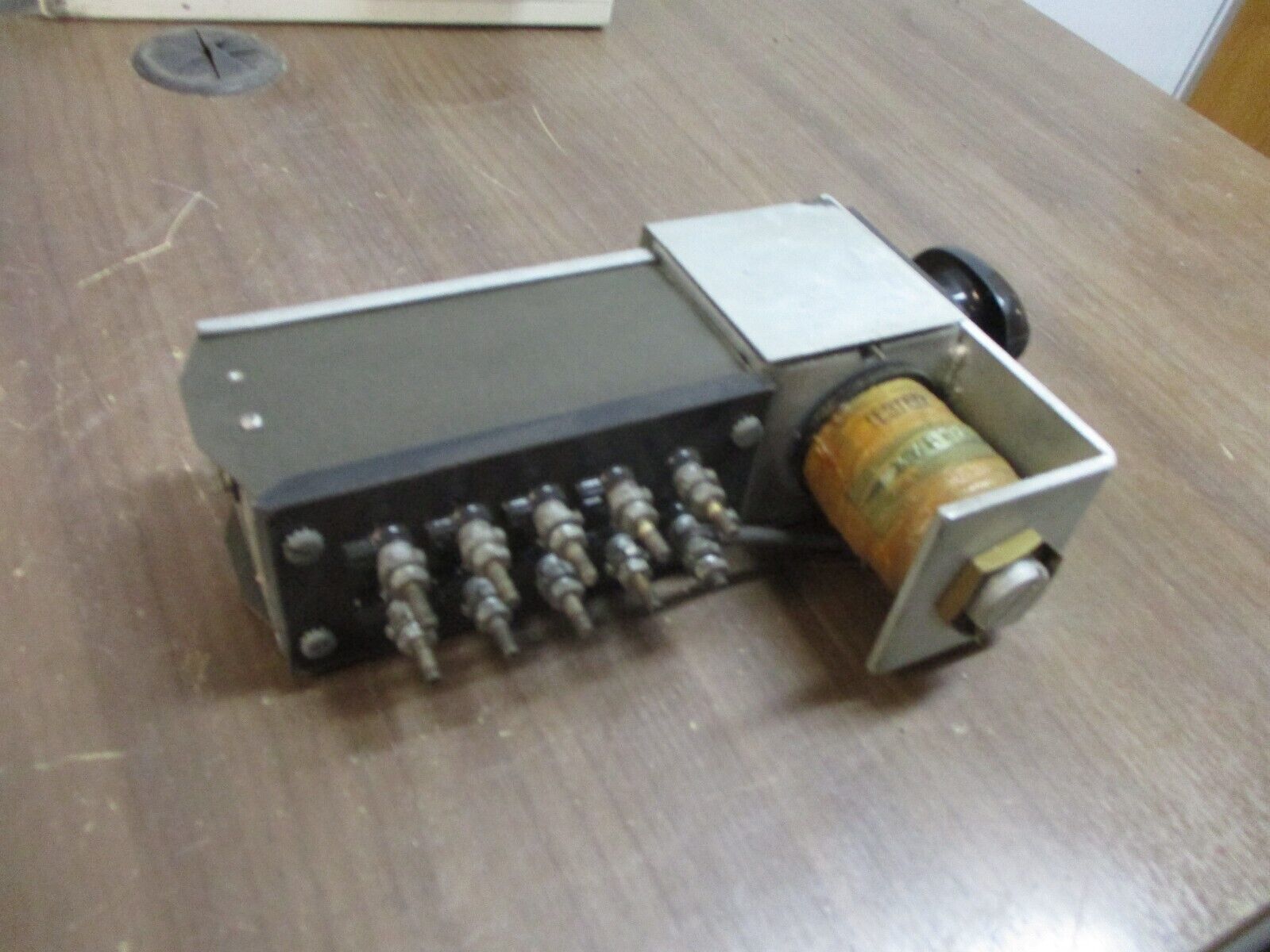 Westinghouse Type WL Relay 422D949G25 250VDC Used