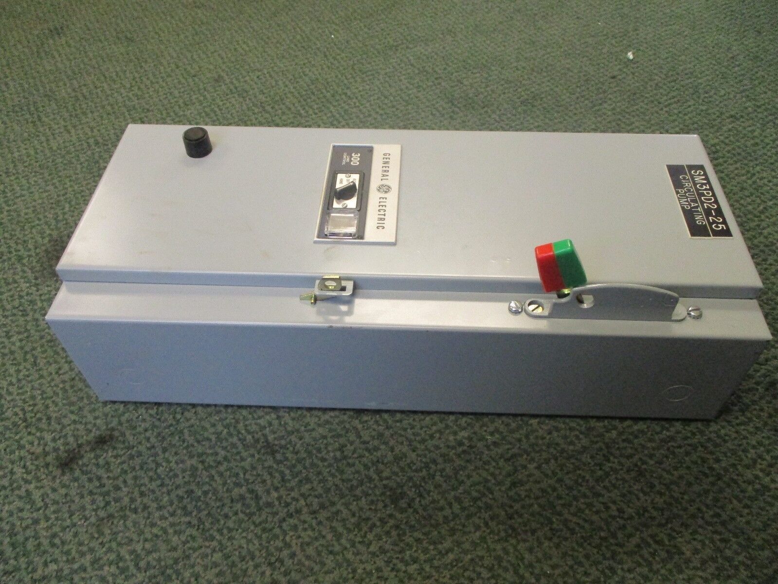 GE Fusible Size 0 Combination CR08B1**DCN 115-120V Coil "No Heaters" Used