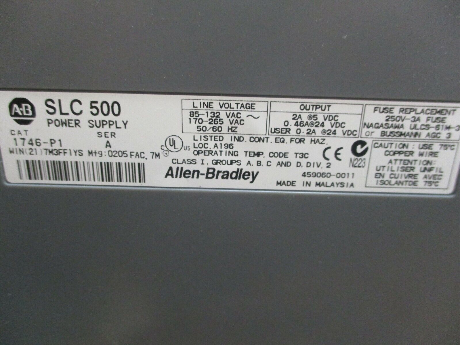 Allen-Bradley SLC 500 PLC Rack w/ Power Supply 1746-A7 / 1746-P1 7-Slot Used