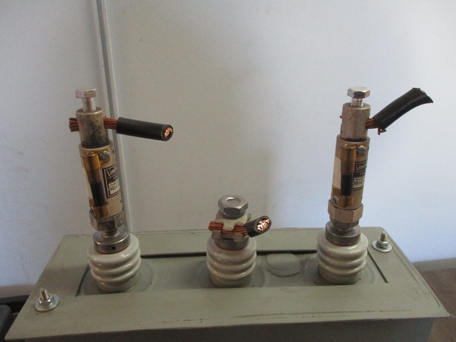 FPE Cornell Dubilier Capacitor ICS0050F33 50 kVAR 480V 3Ph 60Hz Used