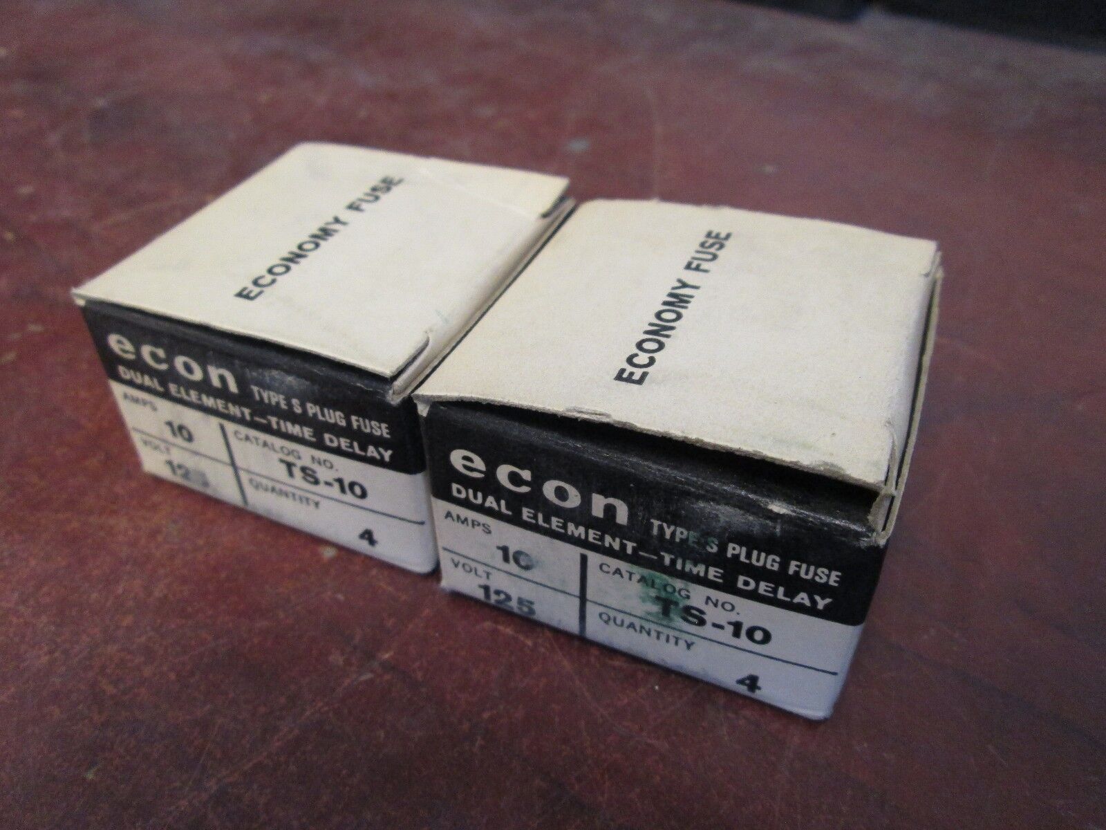 Economy Econ Type S Plug Fuse TS-10 125V 10A *Lot of 8* New Surplus