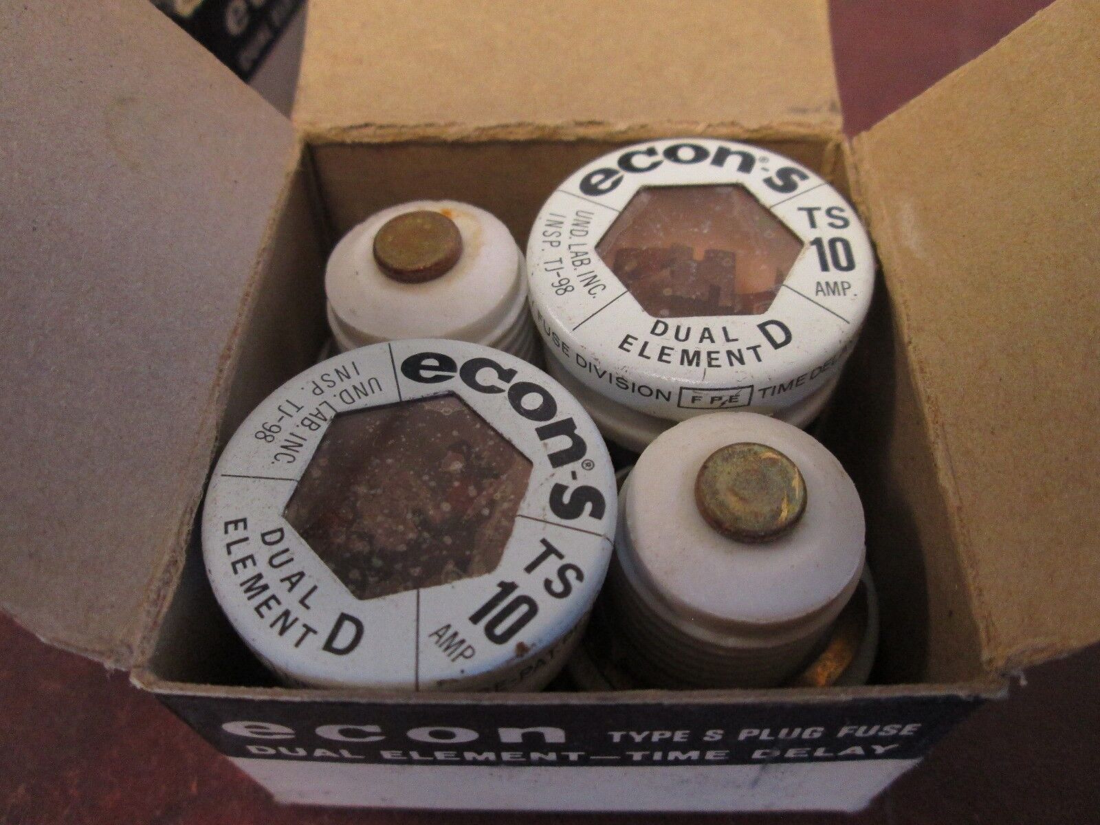 Economy Econ Type S Plug Fuse TS-10 125V 10A *Lot of 8* New Surplus