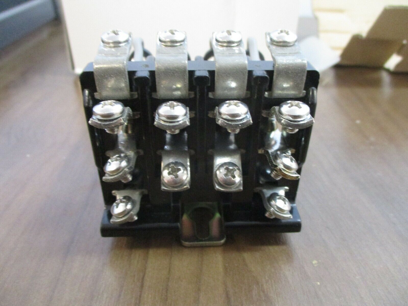Struthers-Dunn Relay PM-17DY-110 110VDC New Surplus