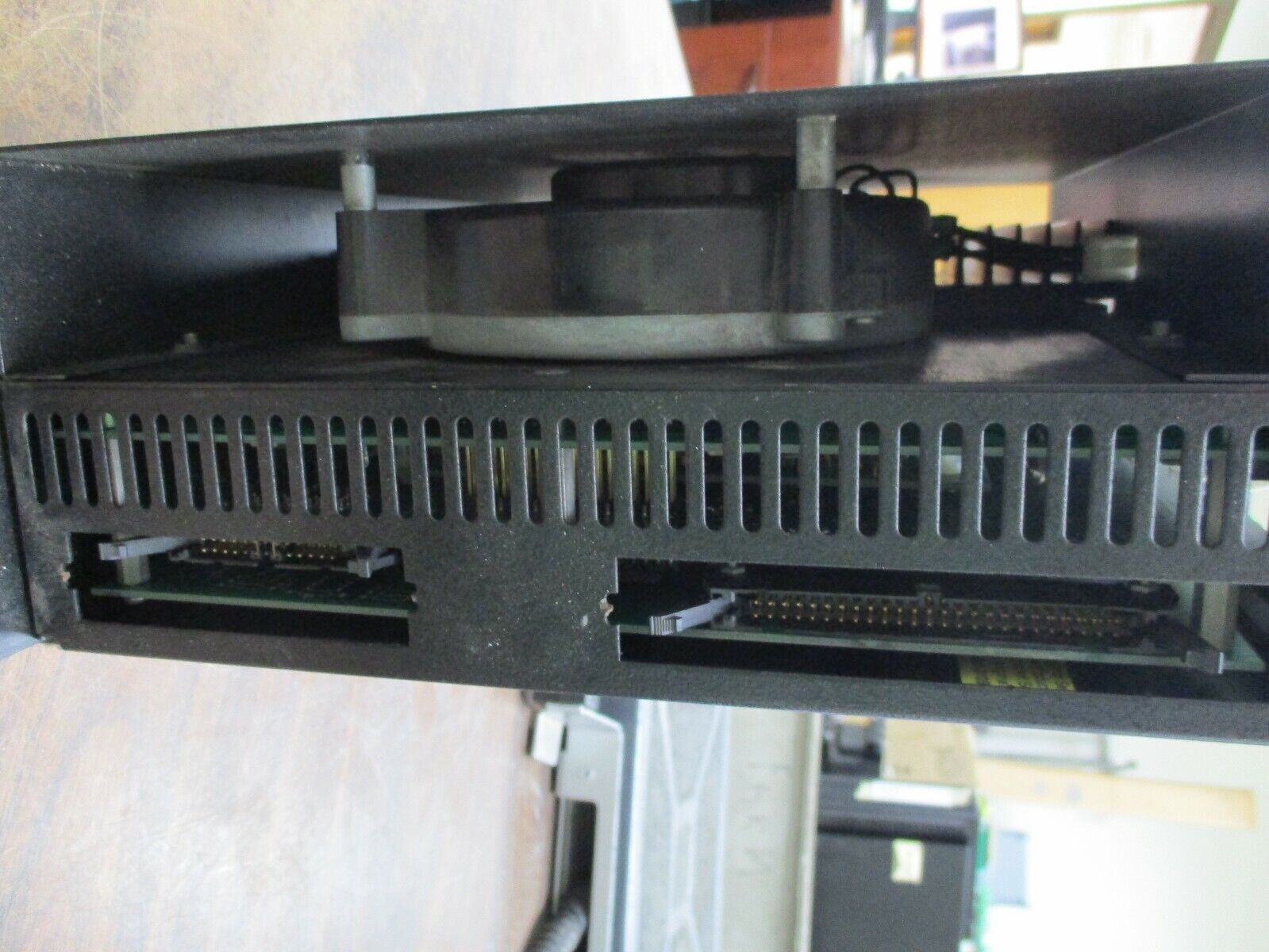 Kollmorgen BDS5 Servo Drive BDS5A-220-40110\617F4-032T Used