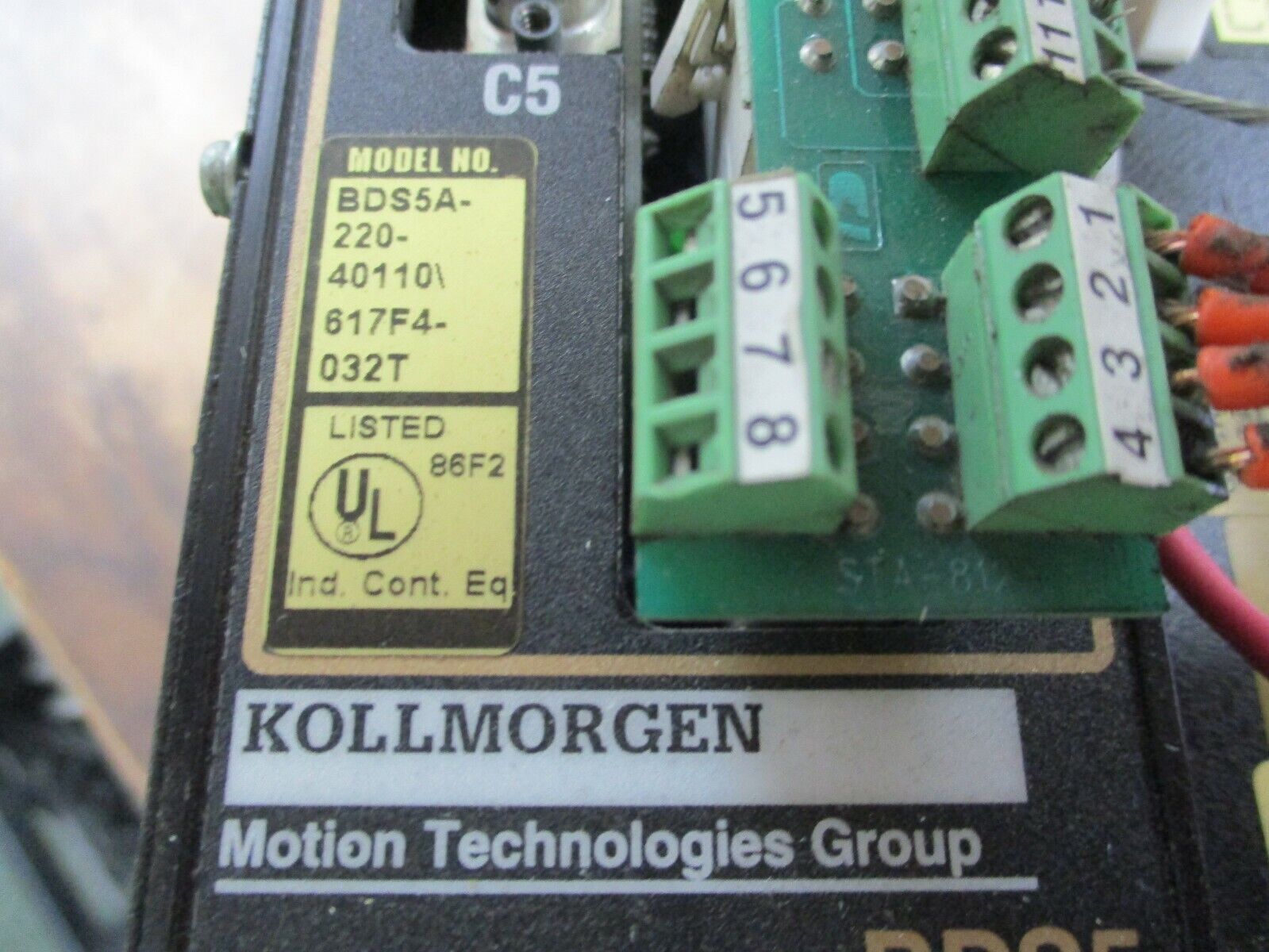 Kollmorgen BDS5 Servo Drive BDS5A-220-40110\617F4-032T Used