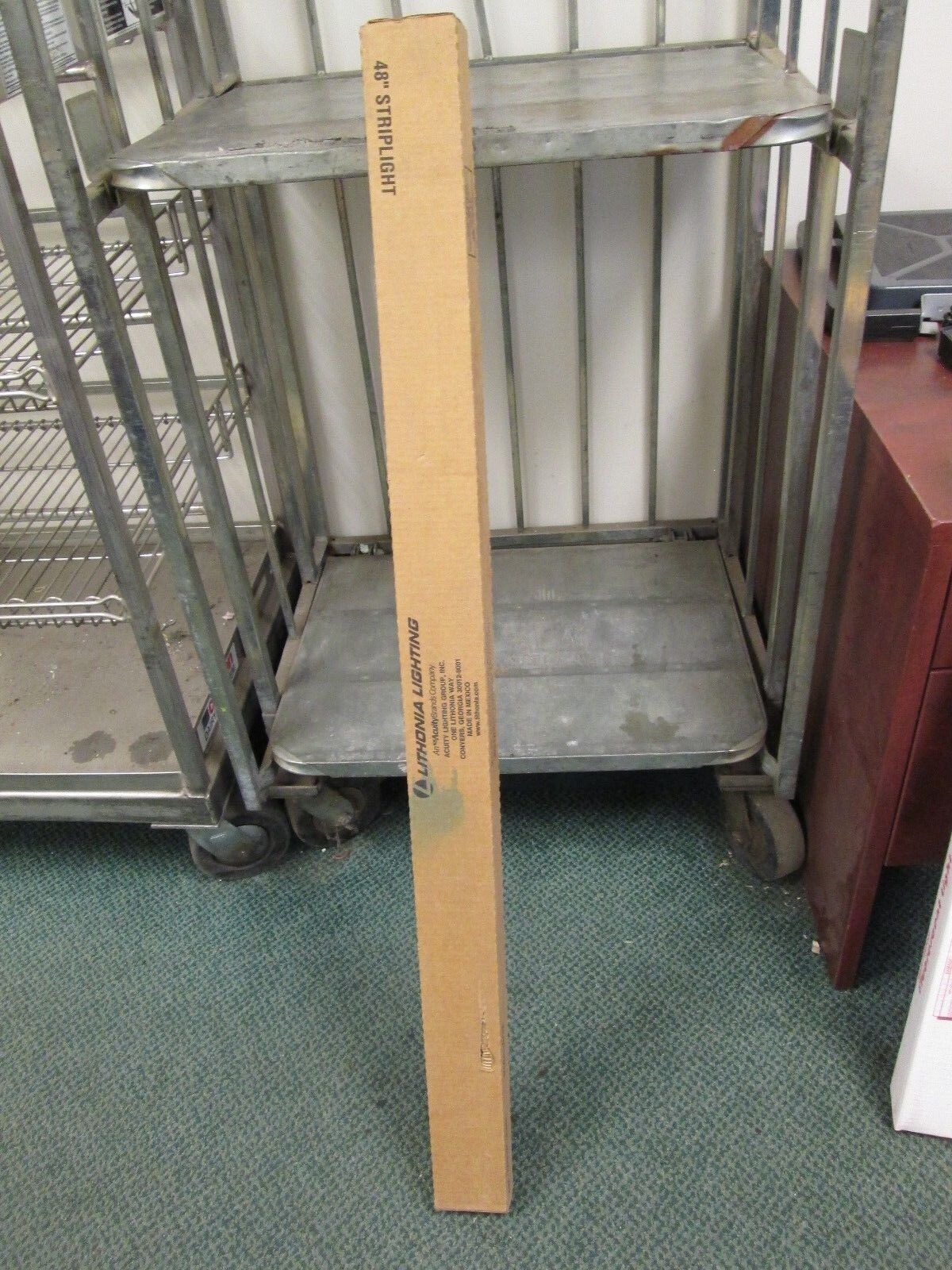 Lithonia Fluorescent Light S132120GEB 48" 1 Lamp 120V New Surplus