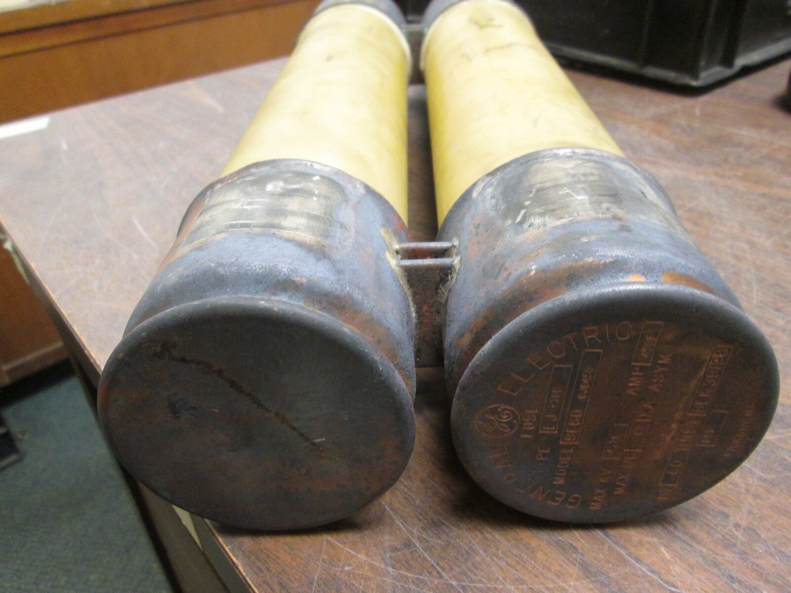 GE Type EJ-1DD Medium Voltage Fuse 9F60 GJC450 4.76KV 450E Amps Used