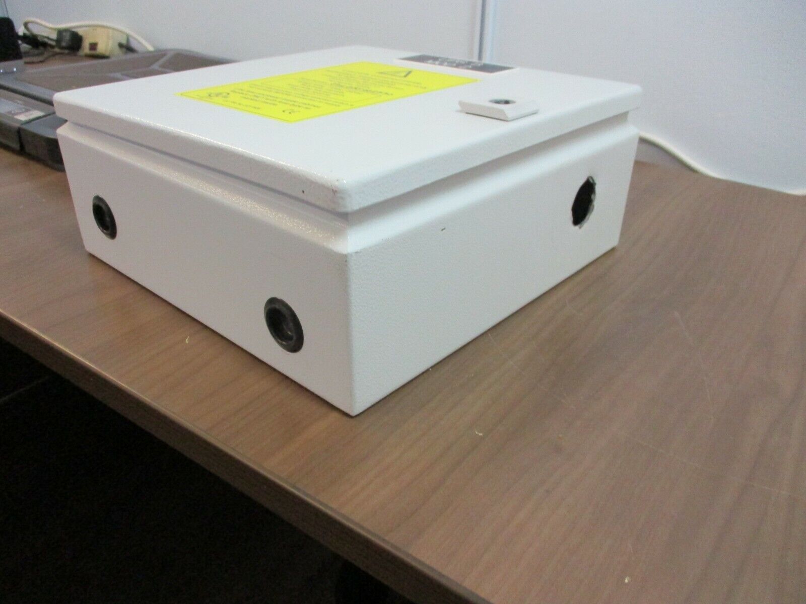 Cellwatch Battery Monitoring System Control Unit 721004 Ver. 3.0 110/240V 5VA