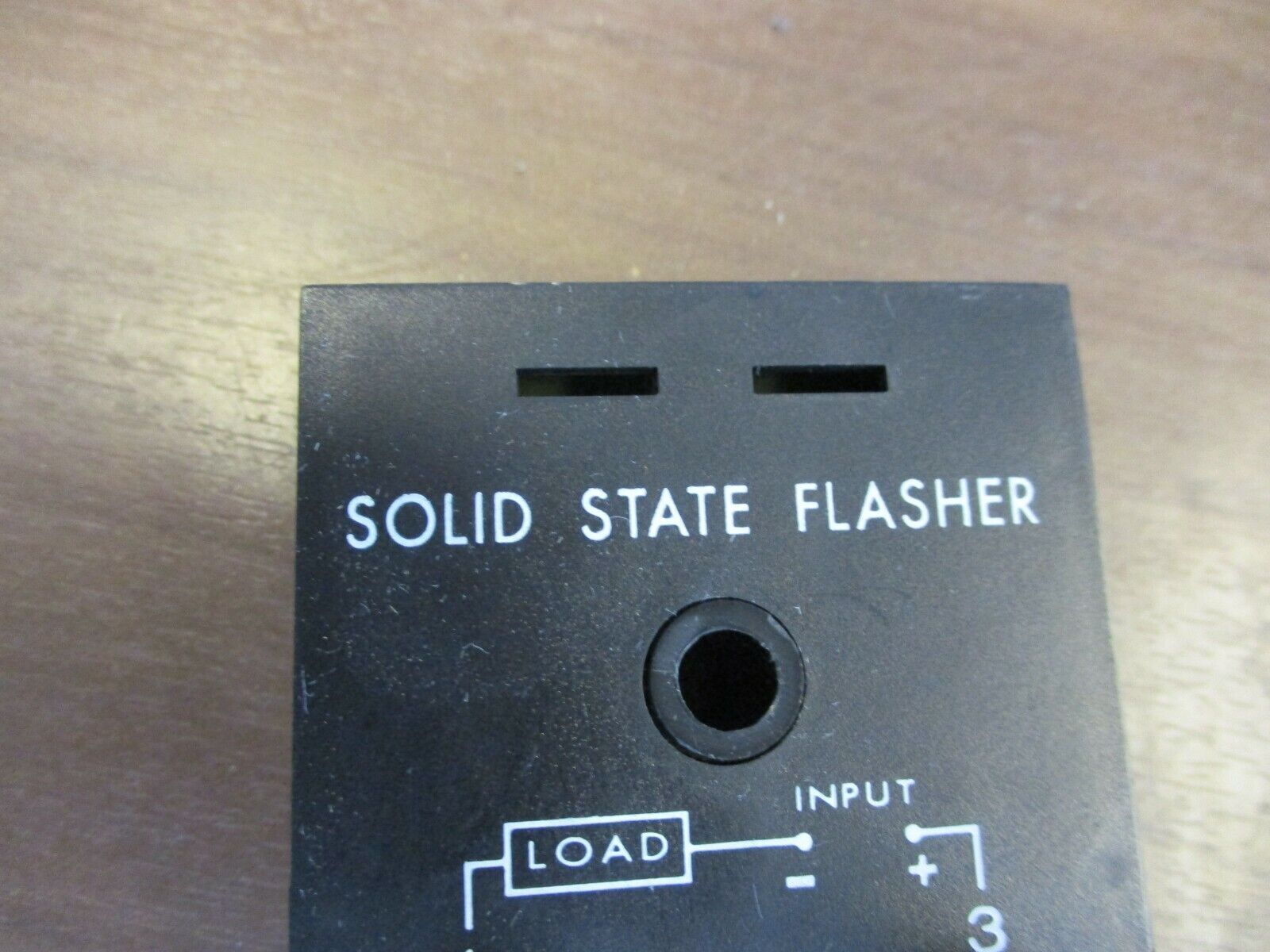 ABB Solid State Flasher FS324 24VDC 1.5A Flash Rate: 75FPM Used