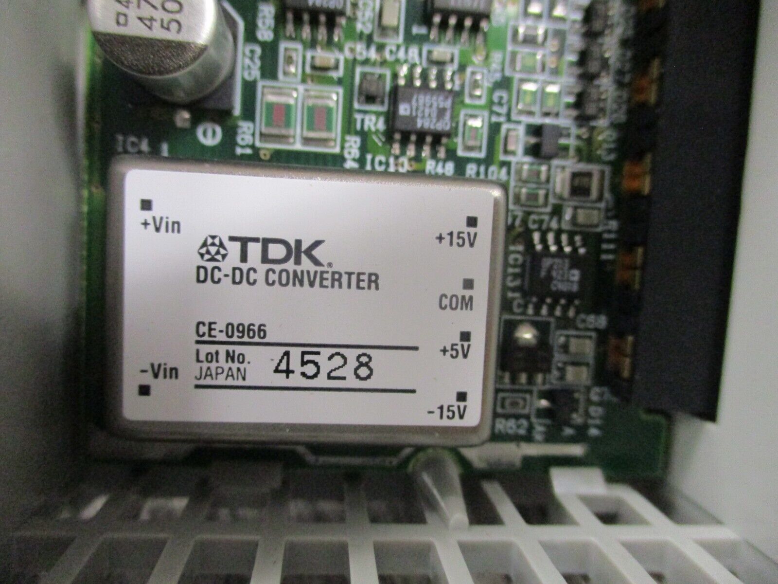 Allen-Bradley Compact I/O Analog I/O Module 1769-IF4X0F2 Ser. A Rev. 1 Used