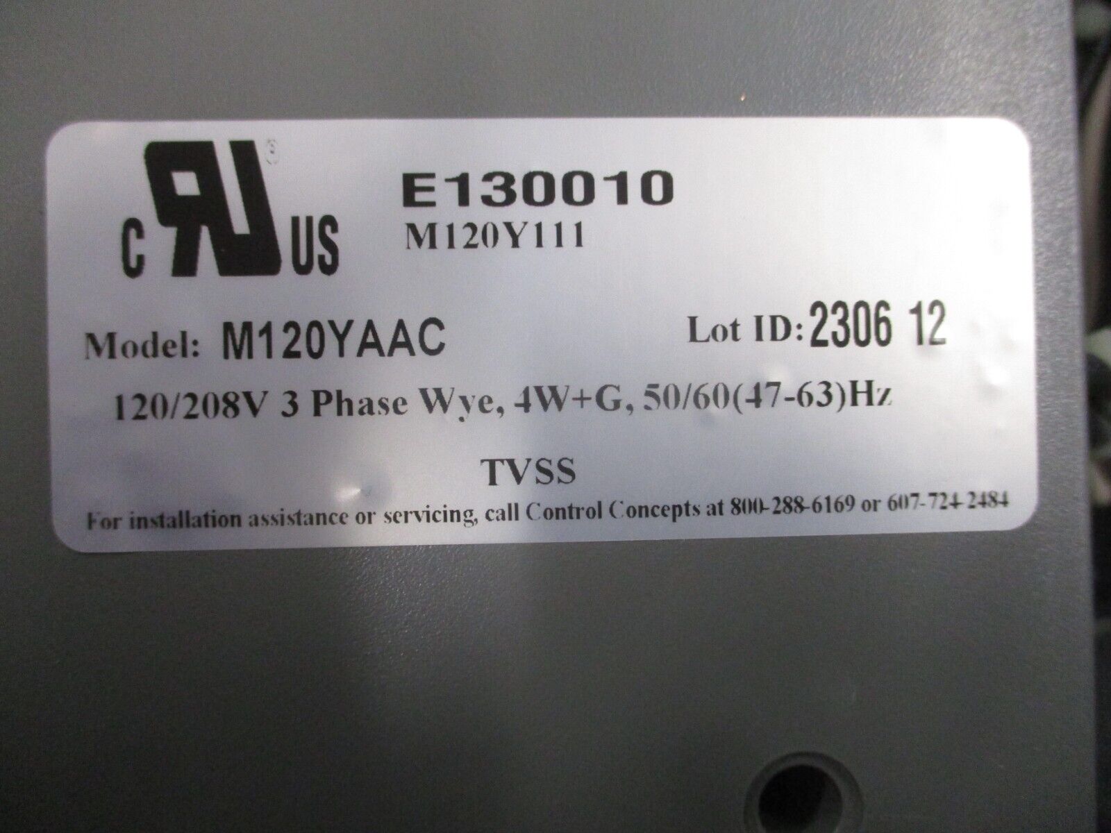 Liebert LM Series Surge Suppressor LM100120YANCE 120/208V 3Ph 4W+G 50/60Hz
