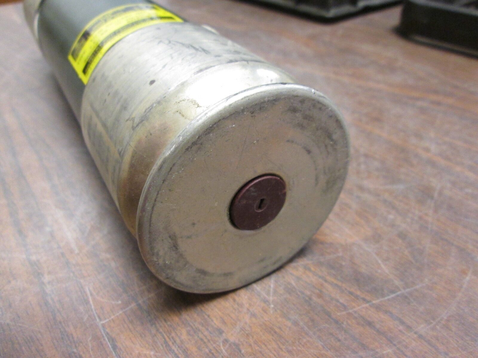 Canadian GE EJ-2D Fuse 328L492 G23 2.4/4.8KV 130A Used