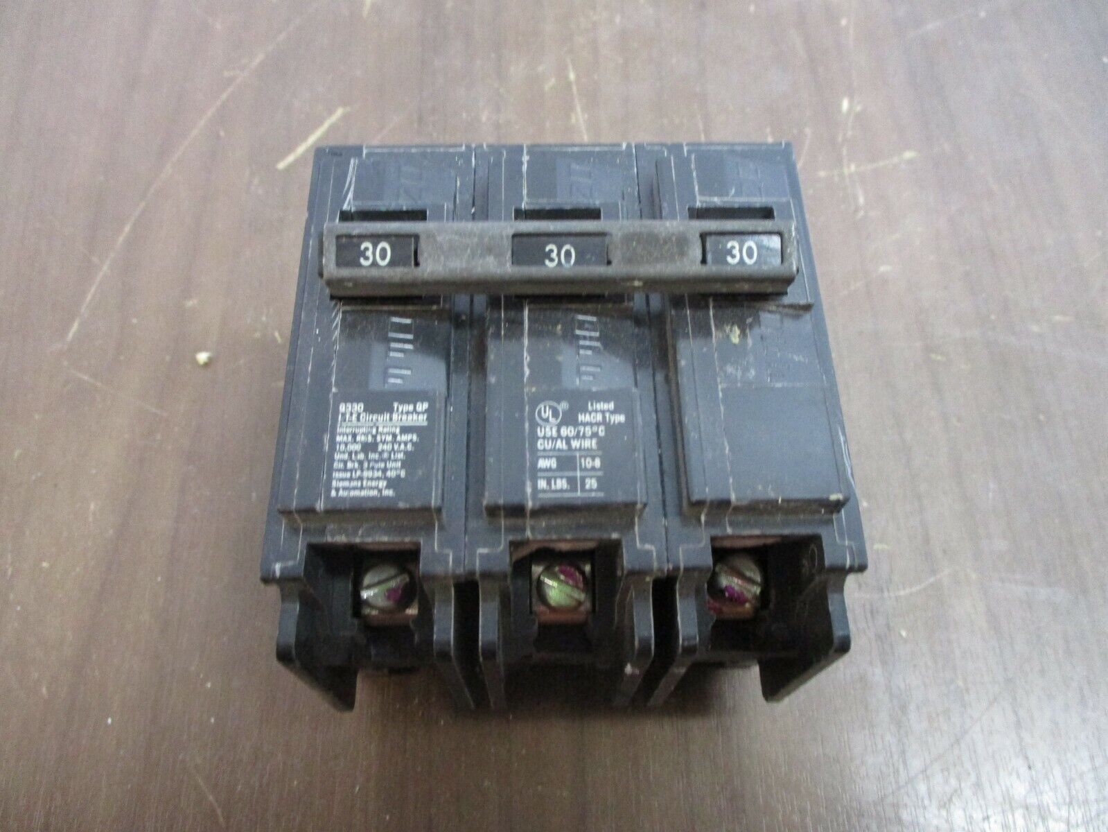 ITE QP Clip-On Circuit Breaker Q330 30A 240V 3P Used