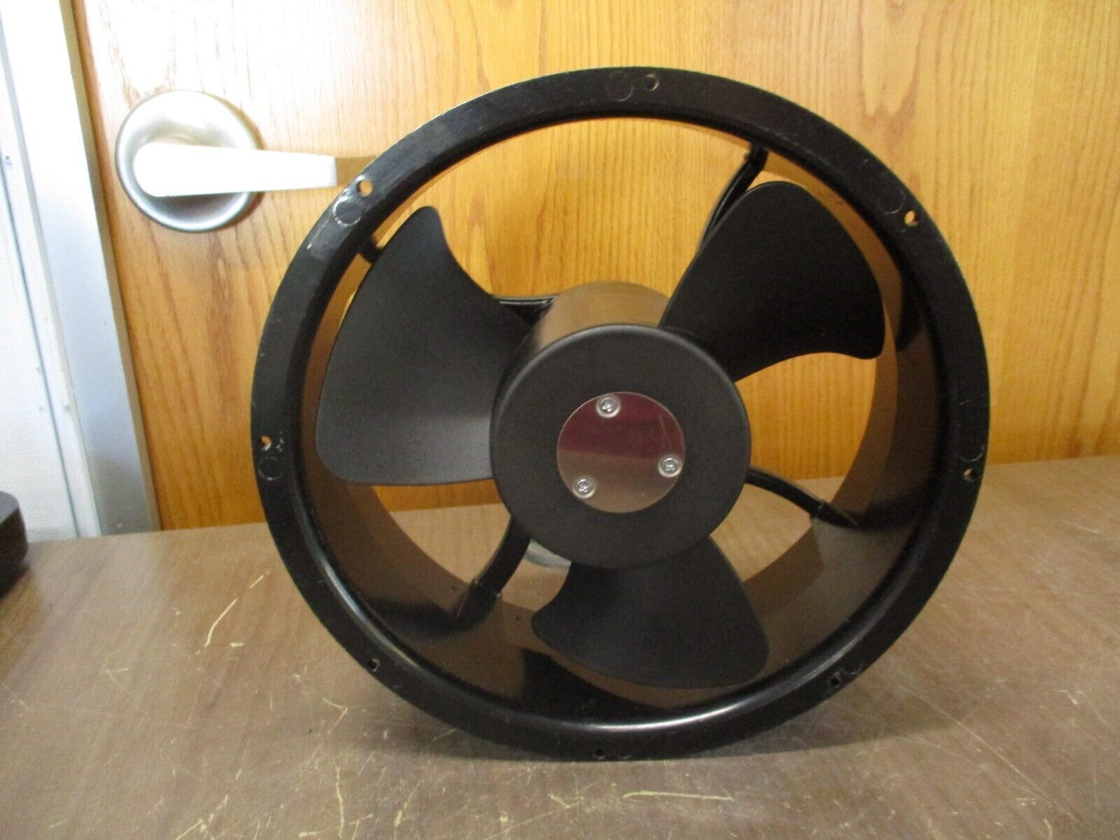 Dayton Axial Fan 2RTK9 115V 870CFM New Surplus