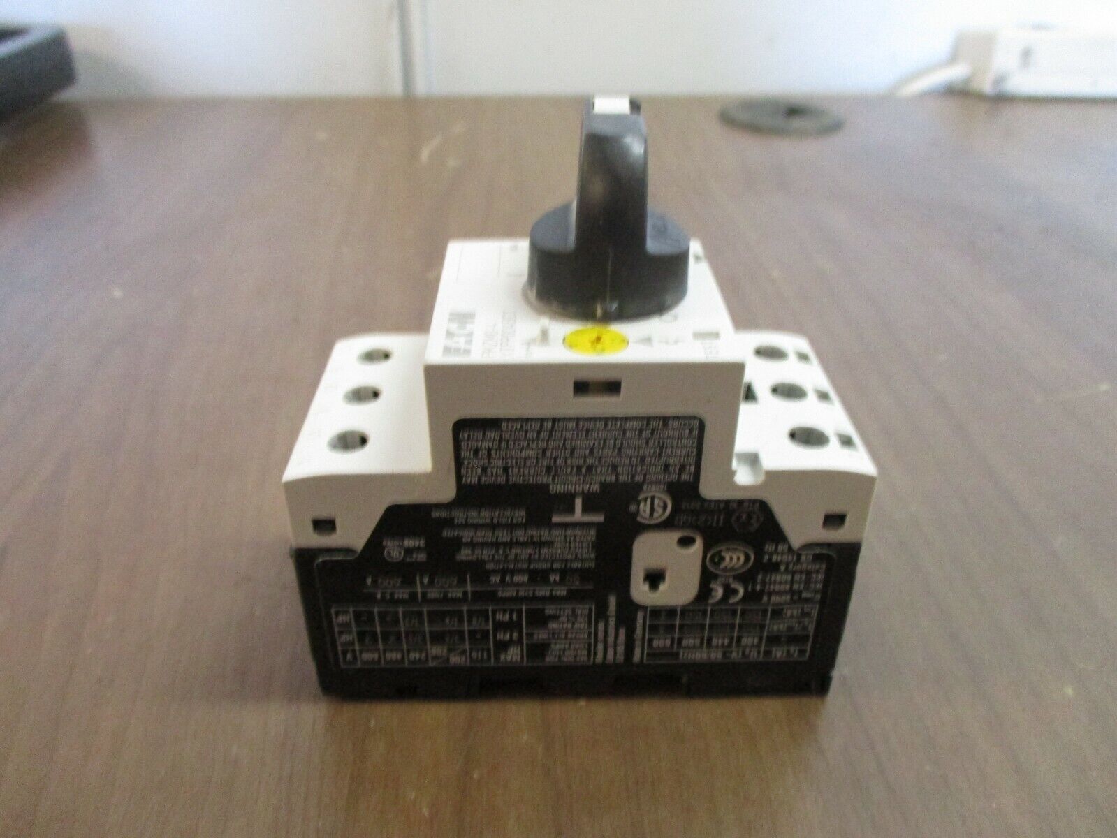 Eaton Manual Starter PKZM0-4 XTPR004BC1 Trip: 2.5-4A Used