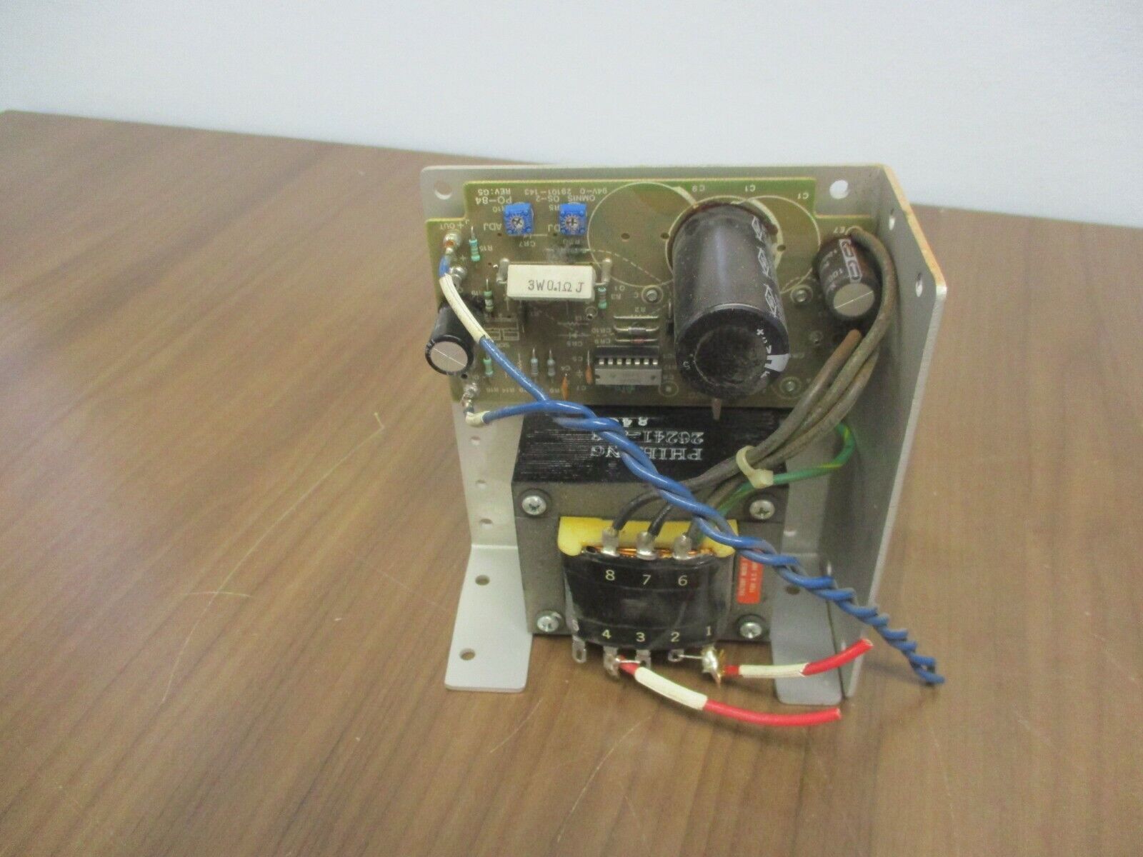 ACDC Electronics Power Supply 24N 2.4 Used