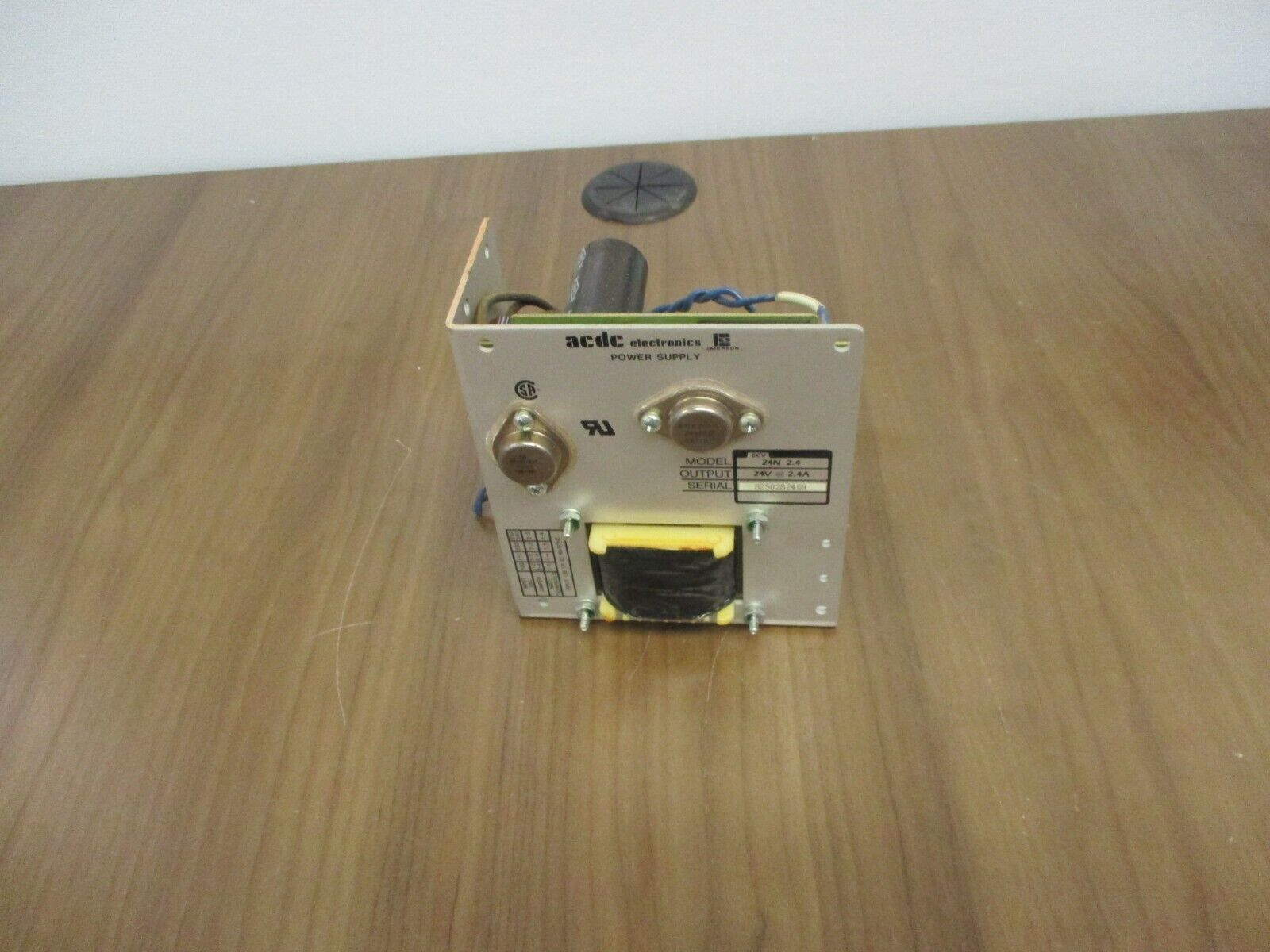 ACDC Electronics Power Supply 24N 2.4 Used