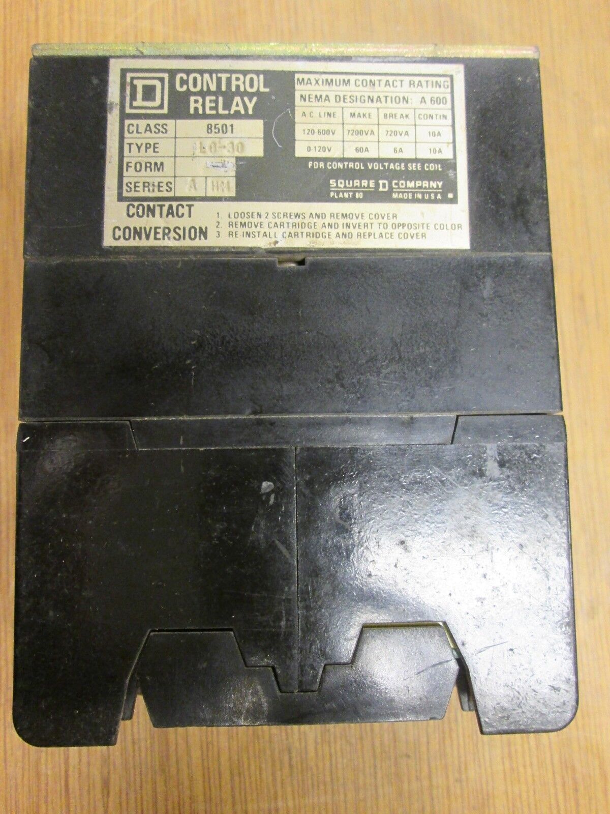 Square D Control Relay 8501 L0-30 120V coil Used