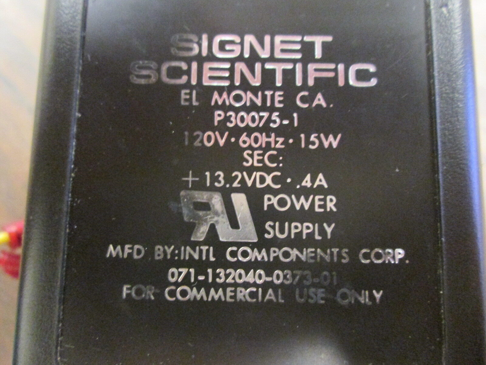Signet Scientific Power Supply P30075-1 Input:120V 60Hz 15W Output:13.2VDC 0.4A