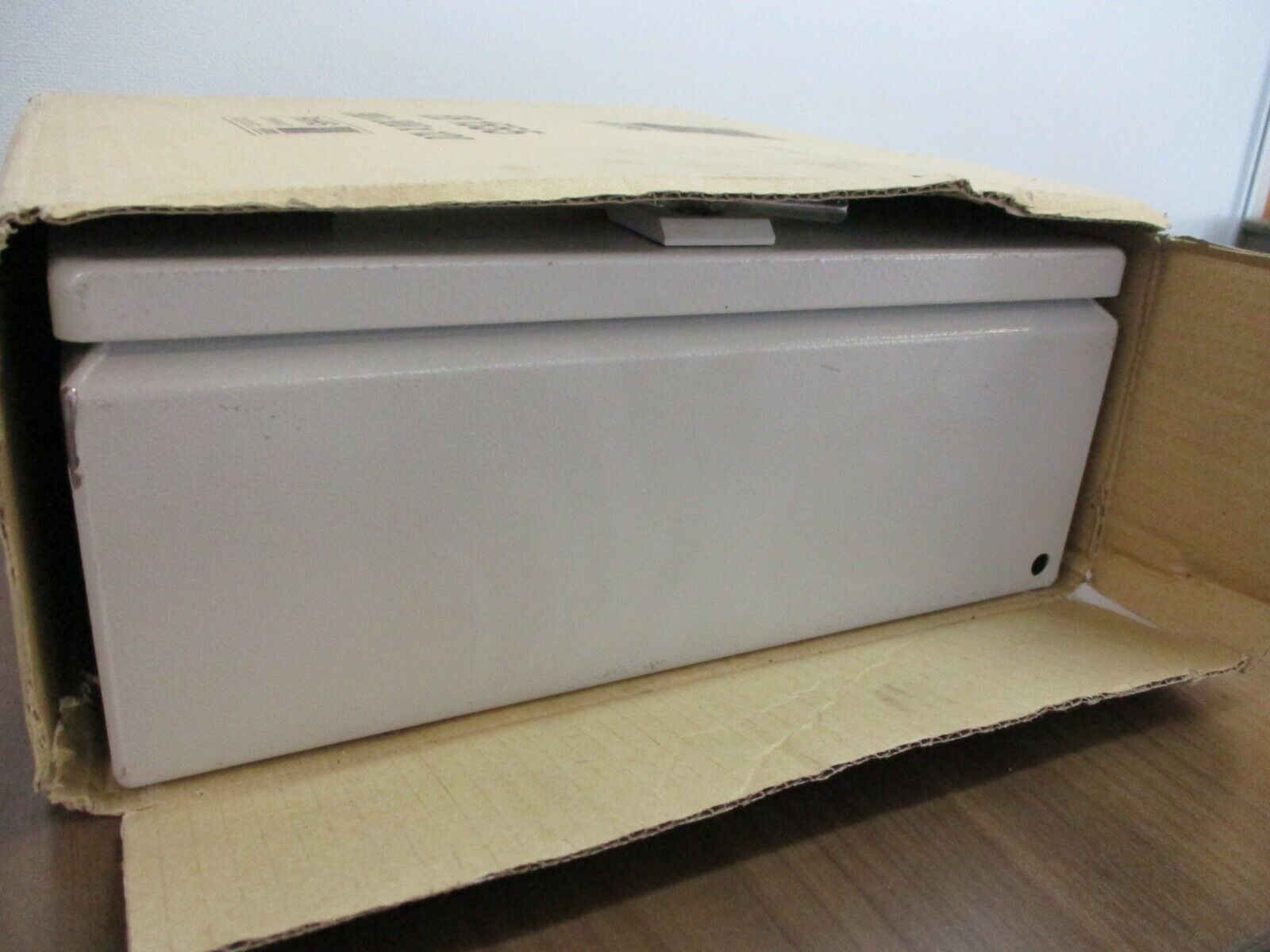 Rittal Nema 4 Enclosure EB 1555 Size: 300x300x120mm New Surplus