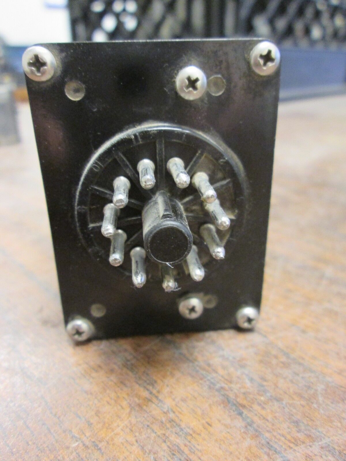 Wilkerson Mighty Module MM1400 115VAC Option: 120ohm.00627 Used
