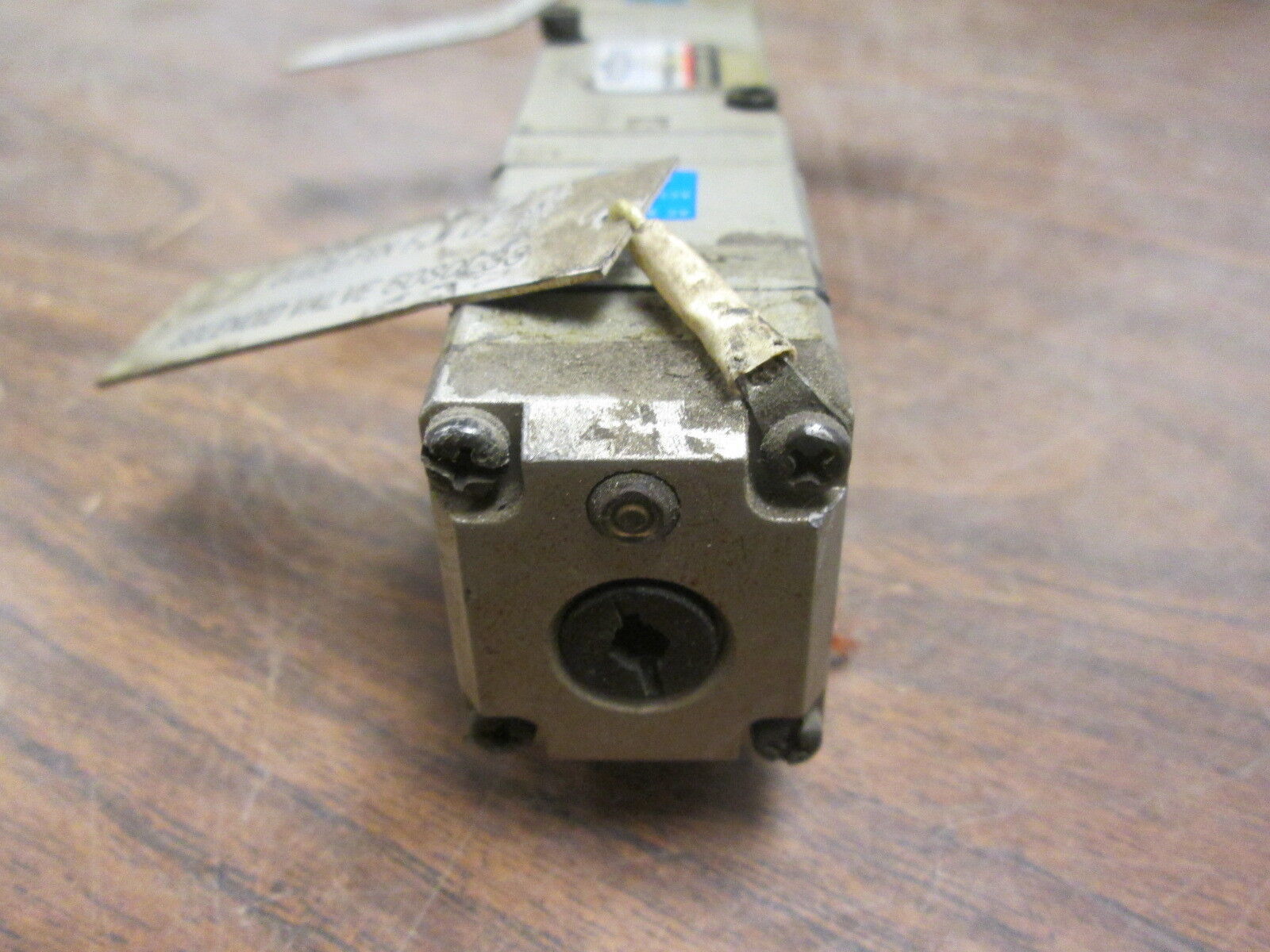 SMC Solenoid Valve VS4414 115V 60Hz Used