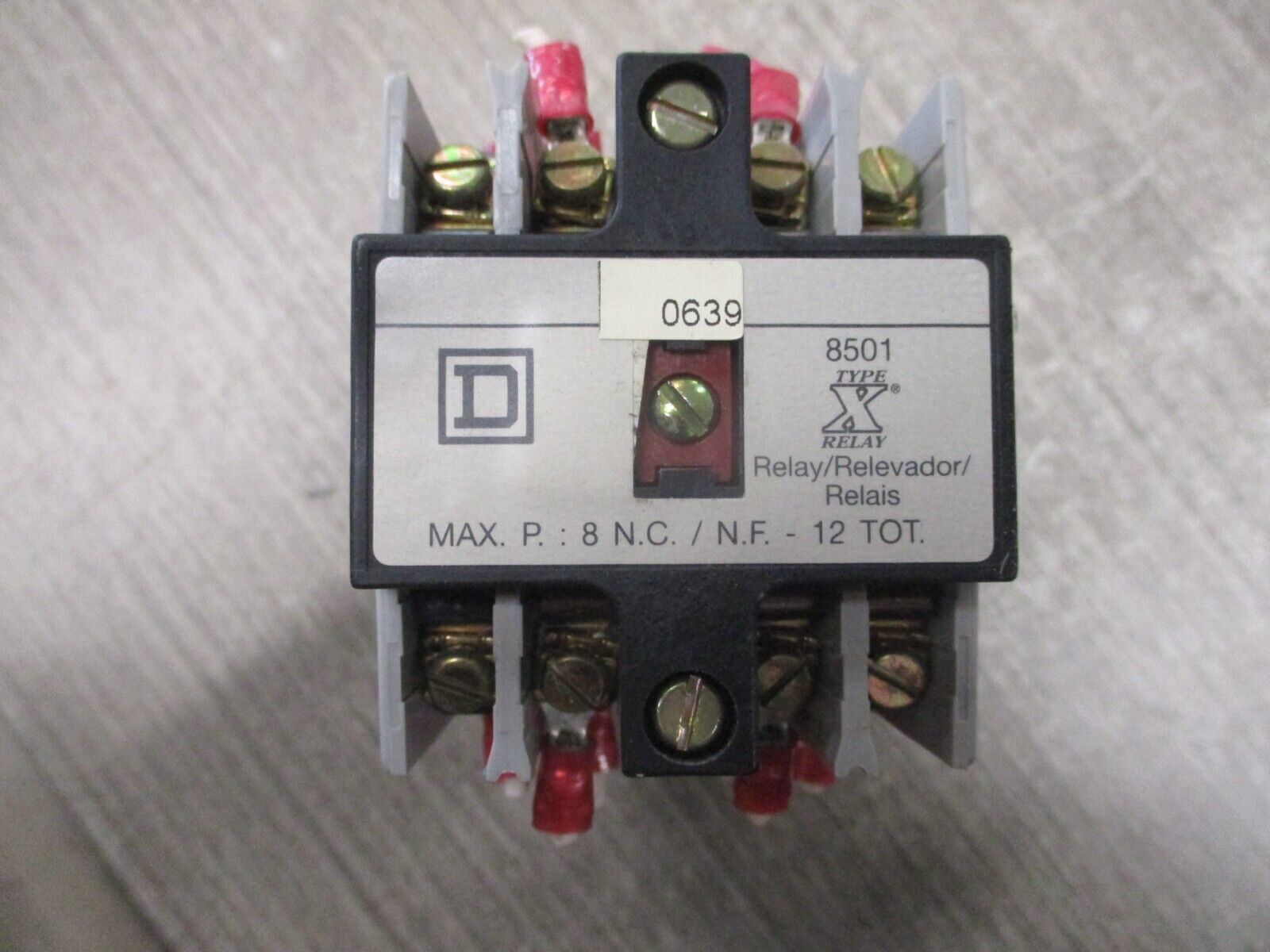 Square D Industrial Control Relay 8501X033 Ser. A 120V Coil 20A Used