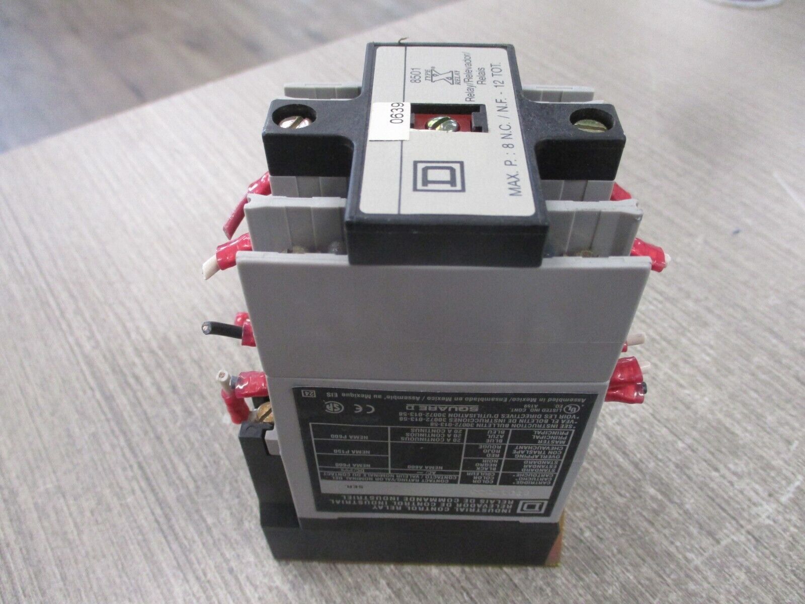 Square D Industrial Control Relay 8501X033 Ser. A 120V Coil 20A Used