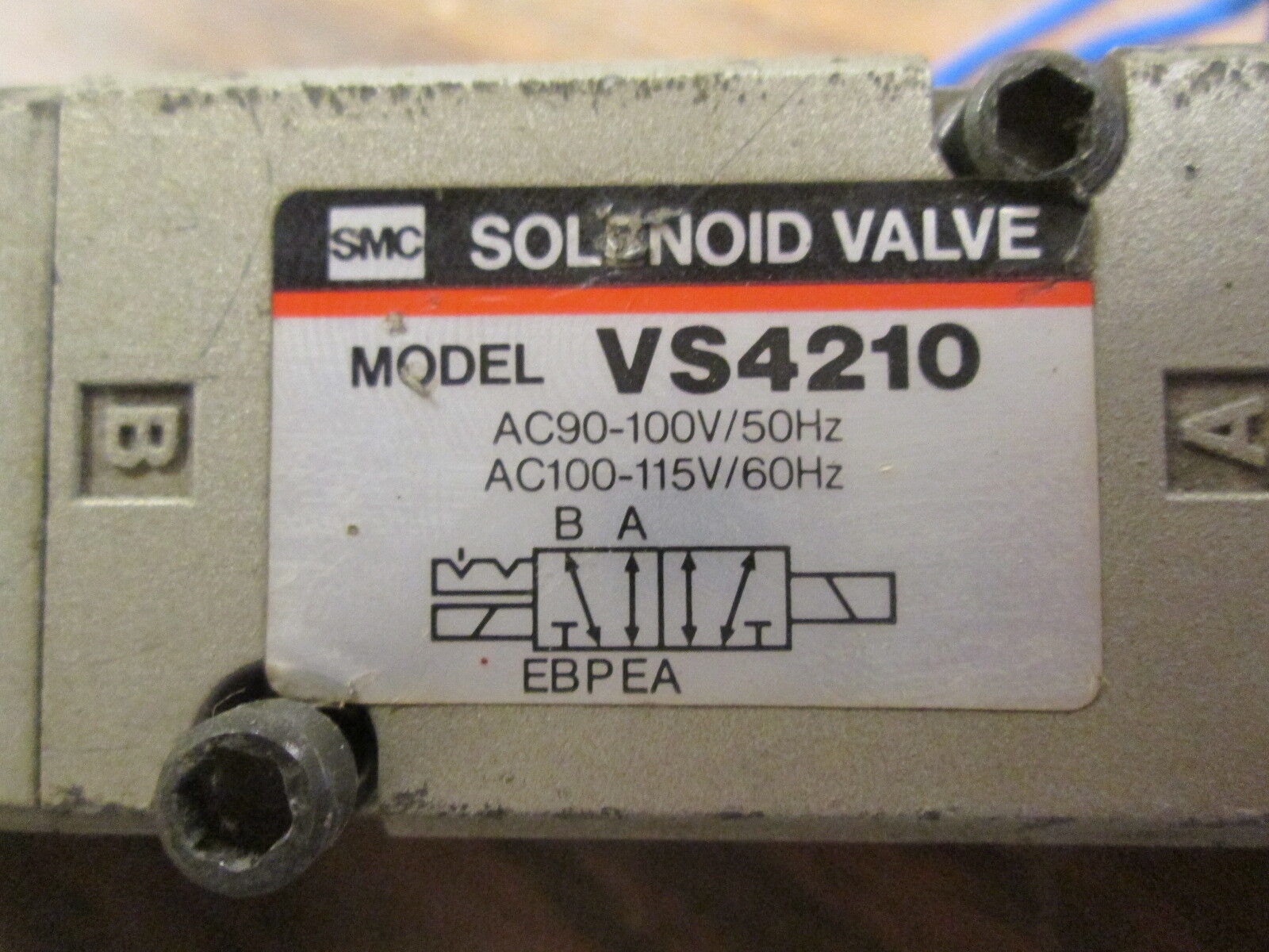 SMC Solenoid Valve VS4210 115V 60Hz Used