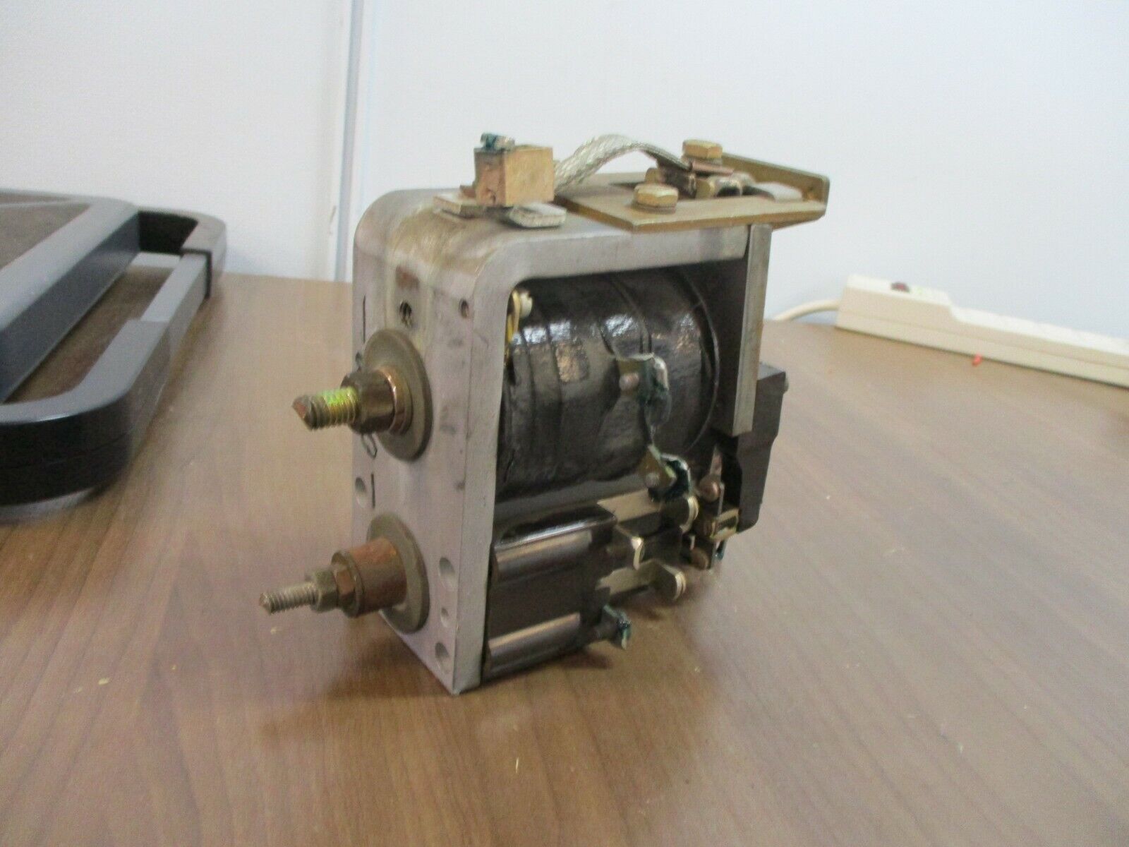 Westinghouse Timing Relay AZ AQZ 125VDC Cont. 250VDC Int. Used