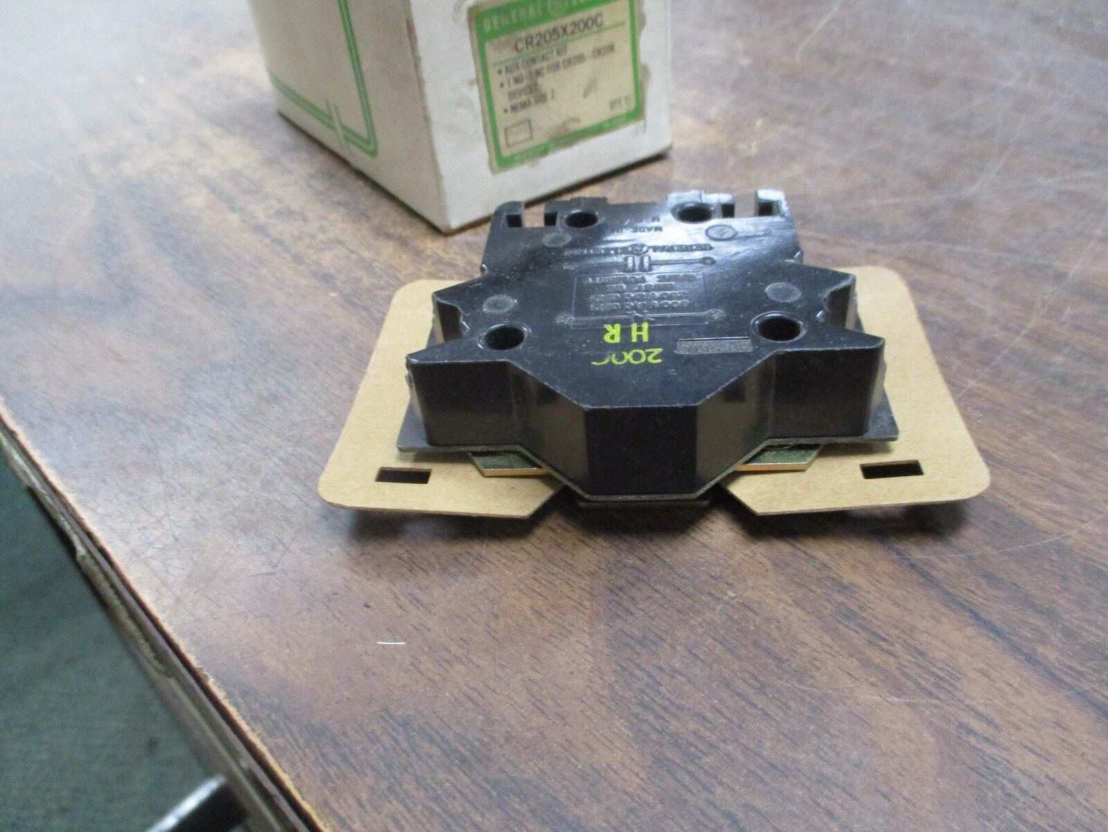 GE Aux Contact Kit CR205X200C 1NO - 1NC for CR205-CR208 nema size 2 New Surplus