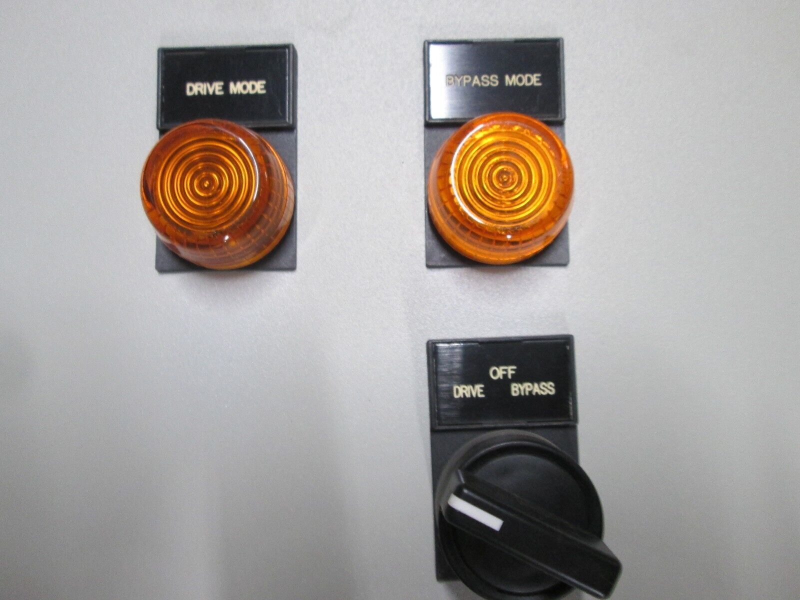 Allen-Bradley 1336 Plus AC Drive w/ Bypass 1336S-B040-AN-EN-L6 40HP 3Ph Used