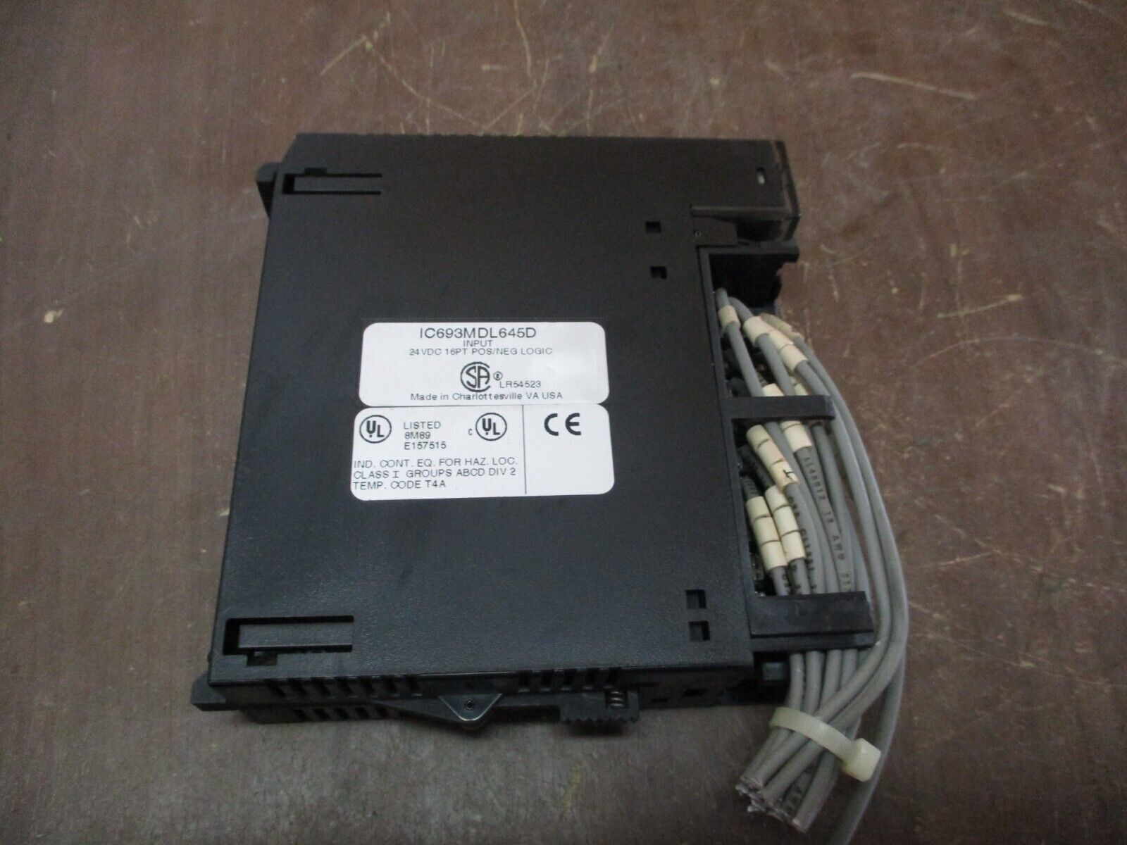 GE Fanuc Input Module IC693MDL645D 24VDC 16PT *Missing Terminal Cover* Used