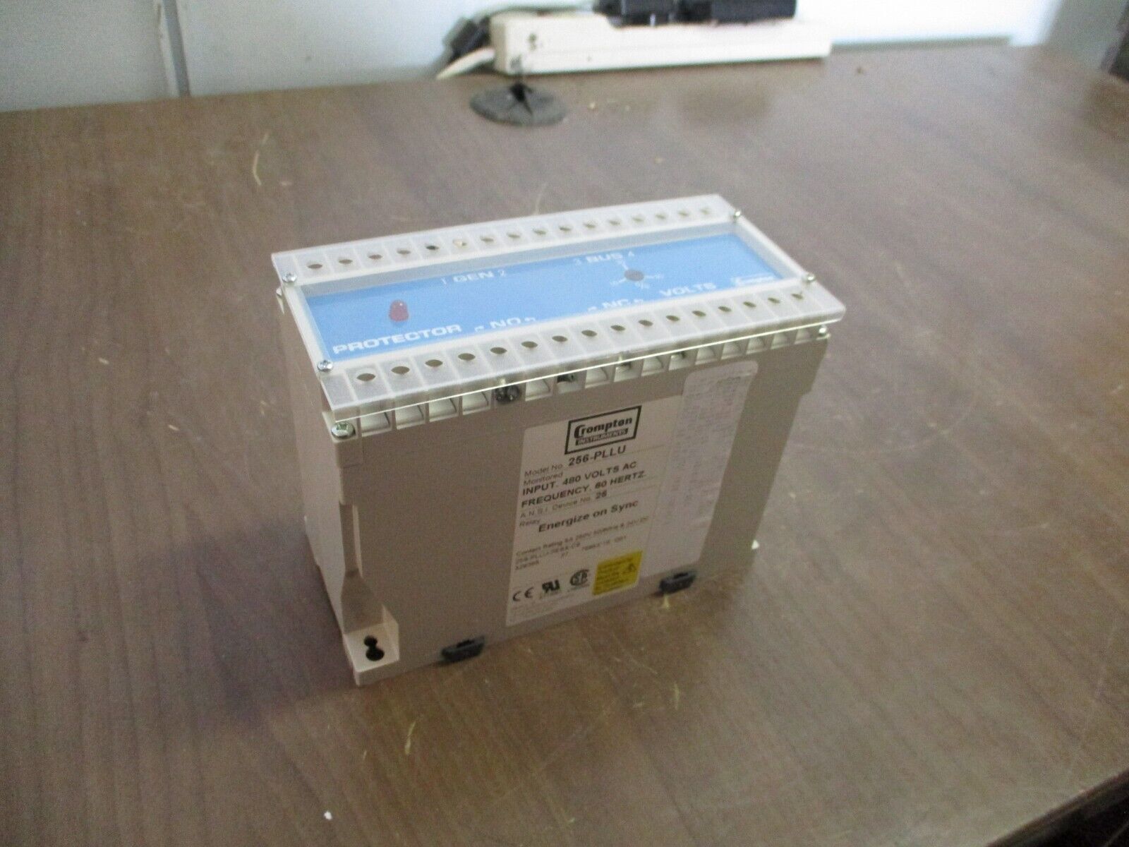 Crompton Protector Energize on Sync Relay 256-PLLU-SEBX-C6 480V 60Hz Used