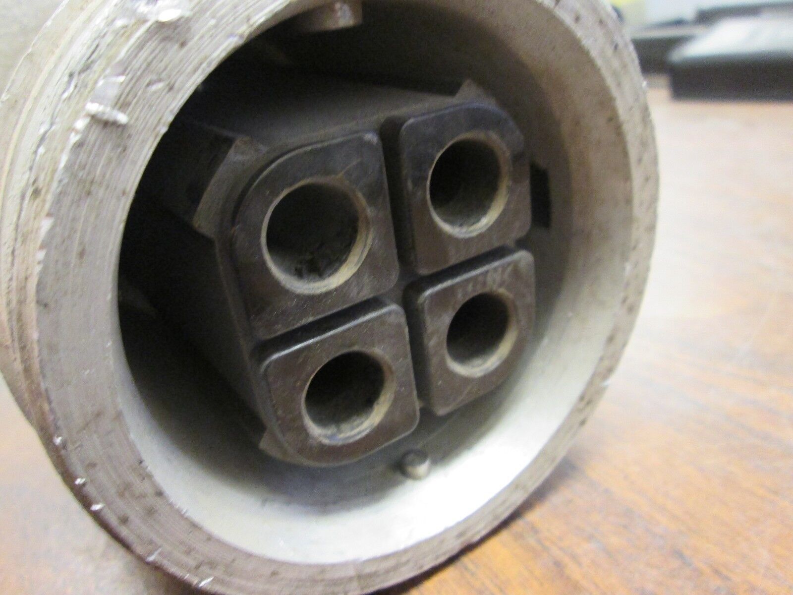 Russell Receptacle JRSR1034H 100A 600V 3P 4W Used