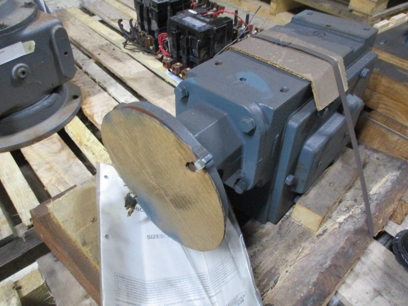 Dodge Tigear Reducer C262B100N056K4 Ratio:100 17RPM Out 1800RPM In New Surplus