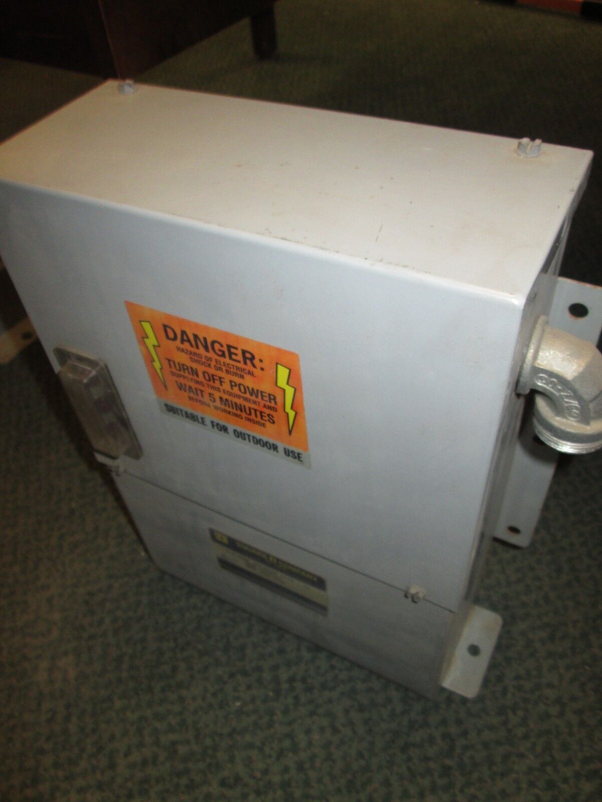 Square D Power Factor Capacitor PFC4002F 2.5KVAR 480V 3Ph Used