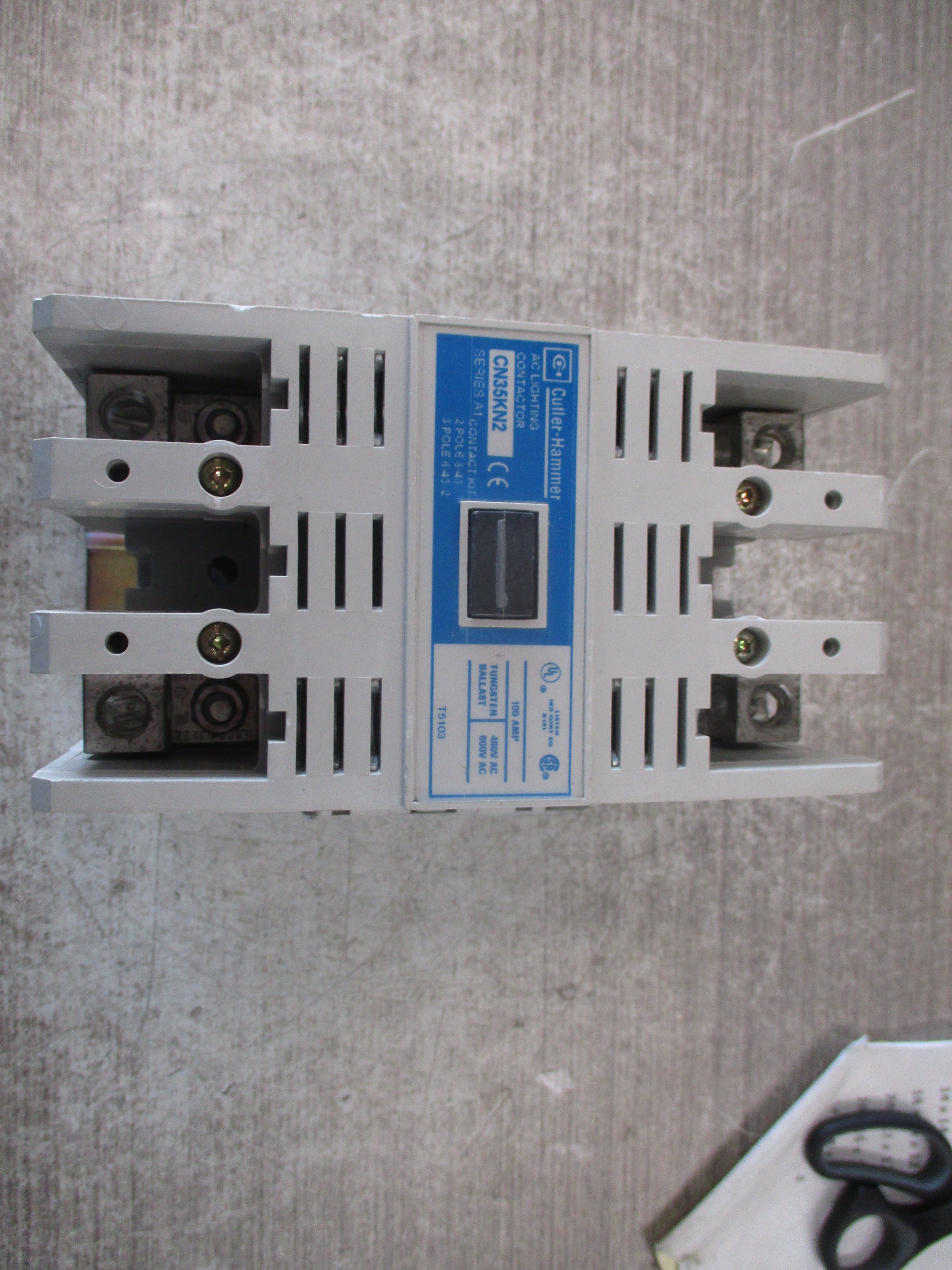 Cutler-Hammer AC Lighting Contactor CN35KN2 100A 240V Coil *Cracked Insulator*