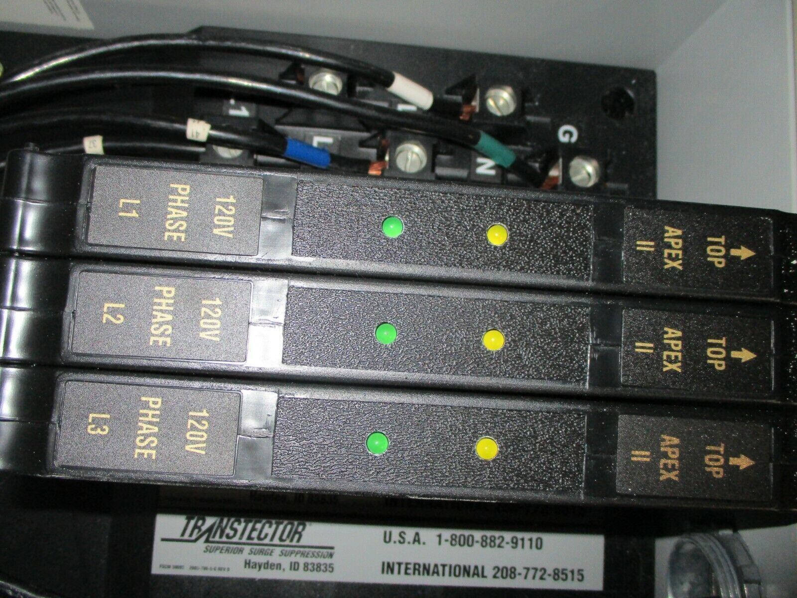Transtector Apex Series Surge 1101-439-23 Apex 11 X5 120 WR 120V Used