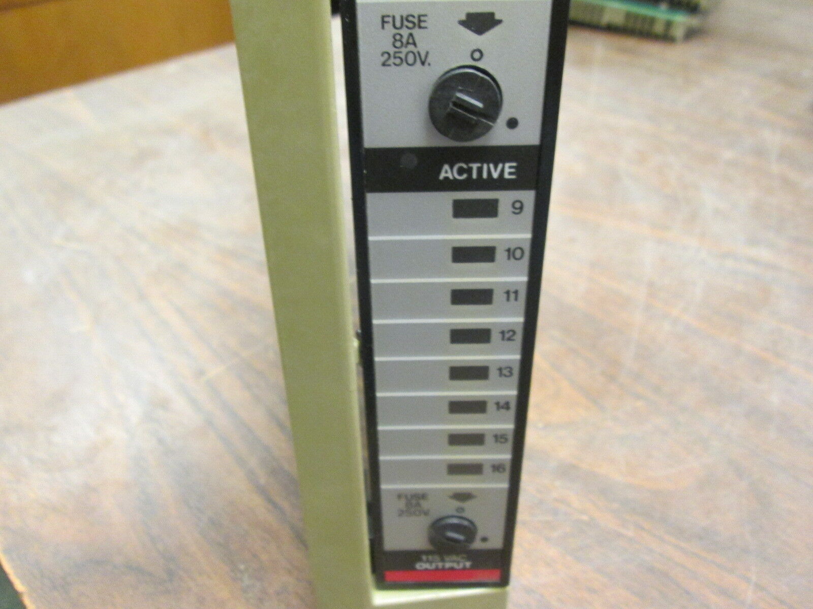 Gould 16PT Output Module AS-B804-016 115V Used