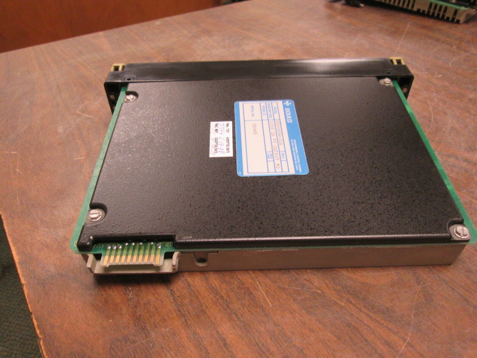 Gould 16PT Output Module AS-B804-016 115V Used