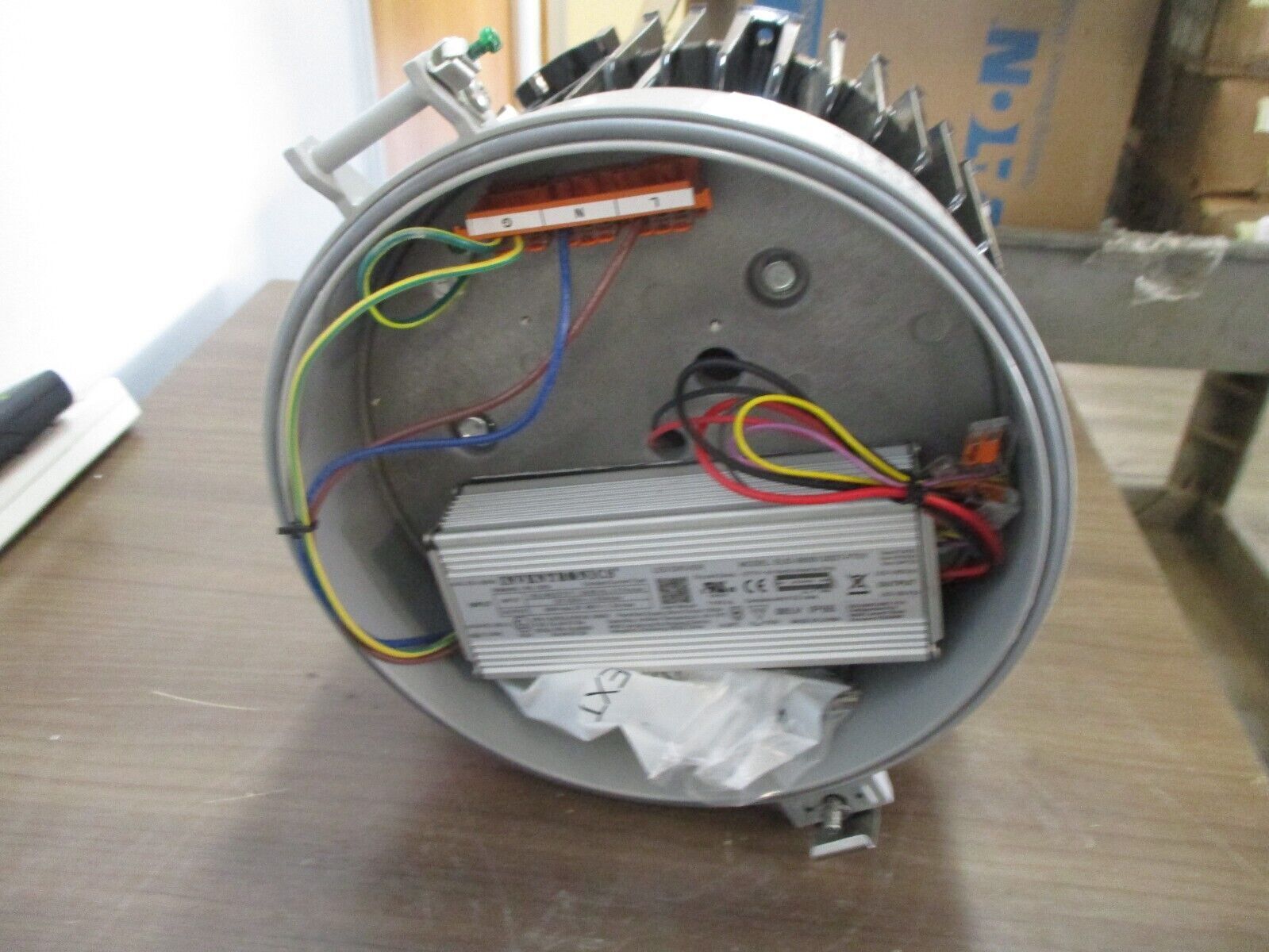 Eaton Crouse-Hinds Series Explosion Proof Luminaire Fitting 100-277VAC