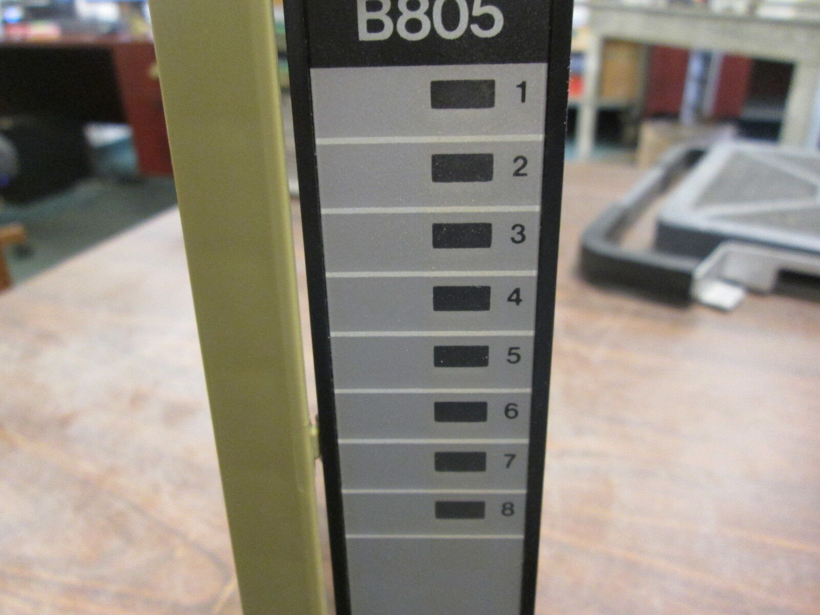 Gould 16PT Output Module AS-B805-016 Rev R 115V Used