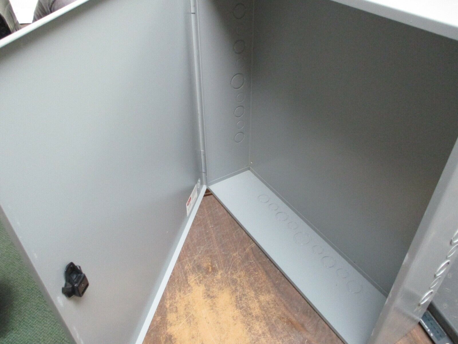 Hoffman Type 1 Enclosure A-HE24X24X6 Size:24x24x6" *Some Shelf Wear* New Surplus